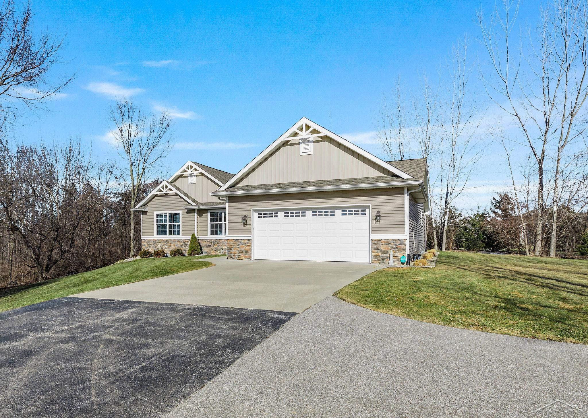 4202 Lone Road, Freeland, MI 48623 — Photo 6