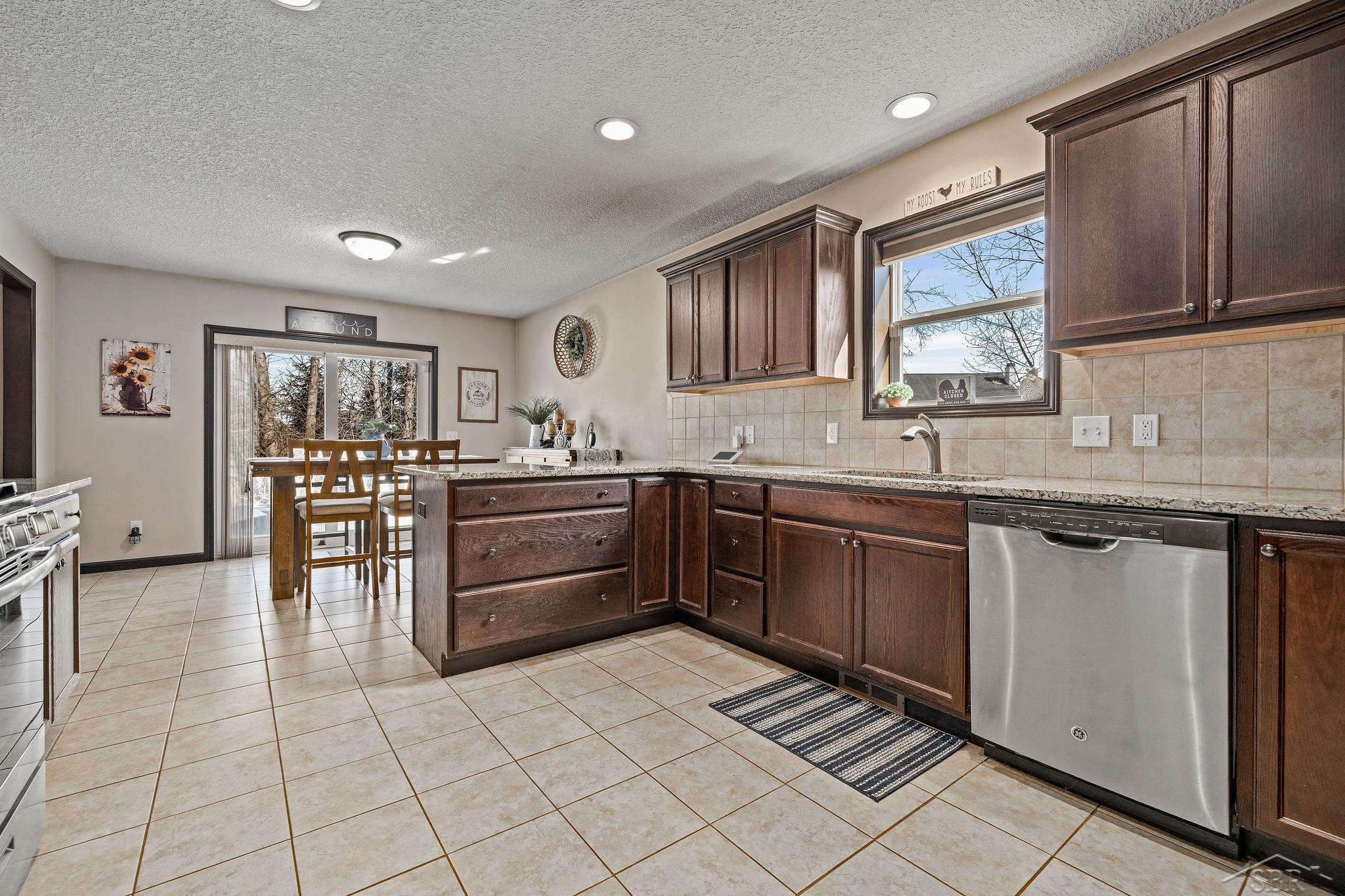 4202 Lone Road, Freeland, MI 48623 — Photo 12