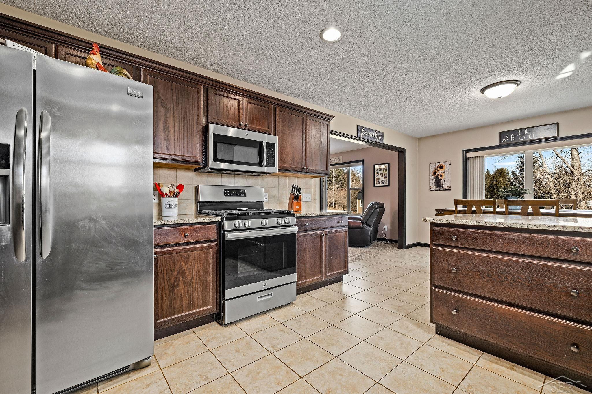 4202 Lone Road, Freeland, MI 48623 — Photo 13
