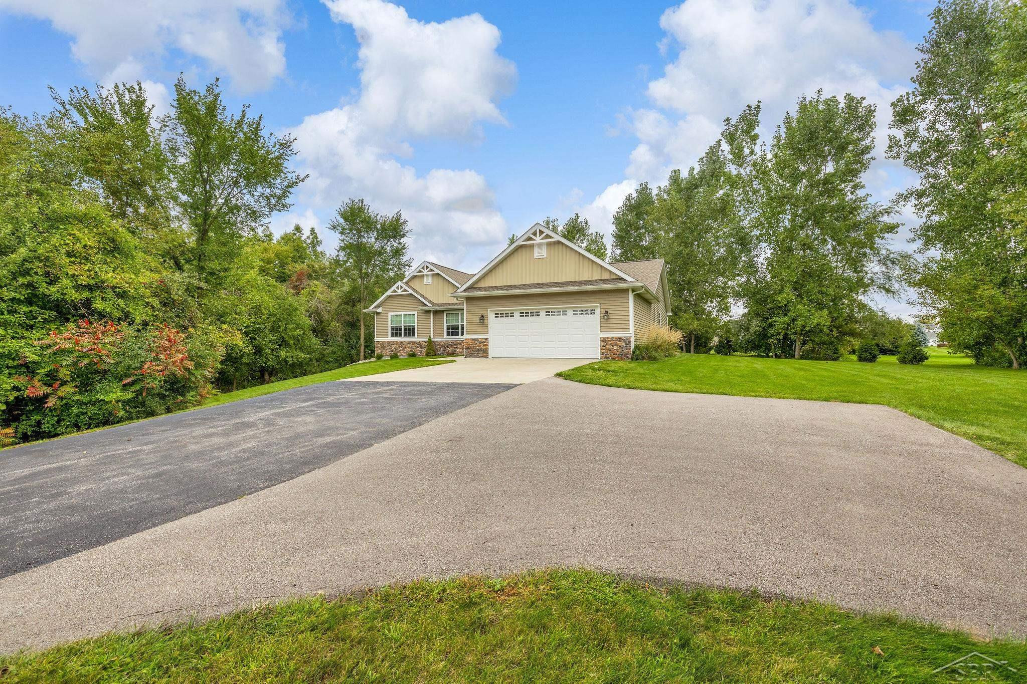 4202 Lone Road, Freeland, MI 48623 — Photo 35