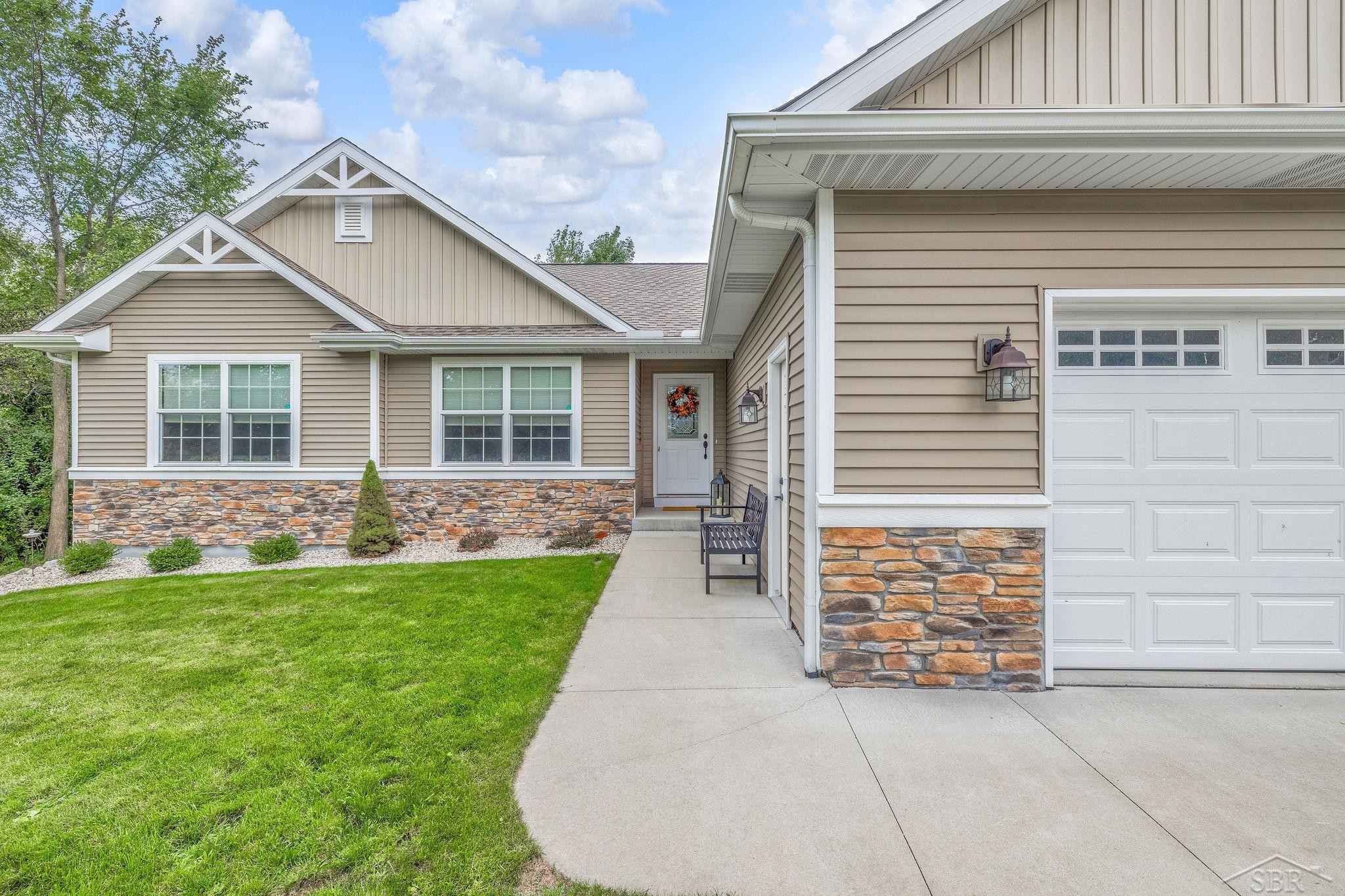 4202 Lone Road, Freeland, MI 48623 — Photo 38