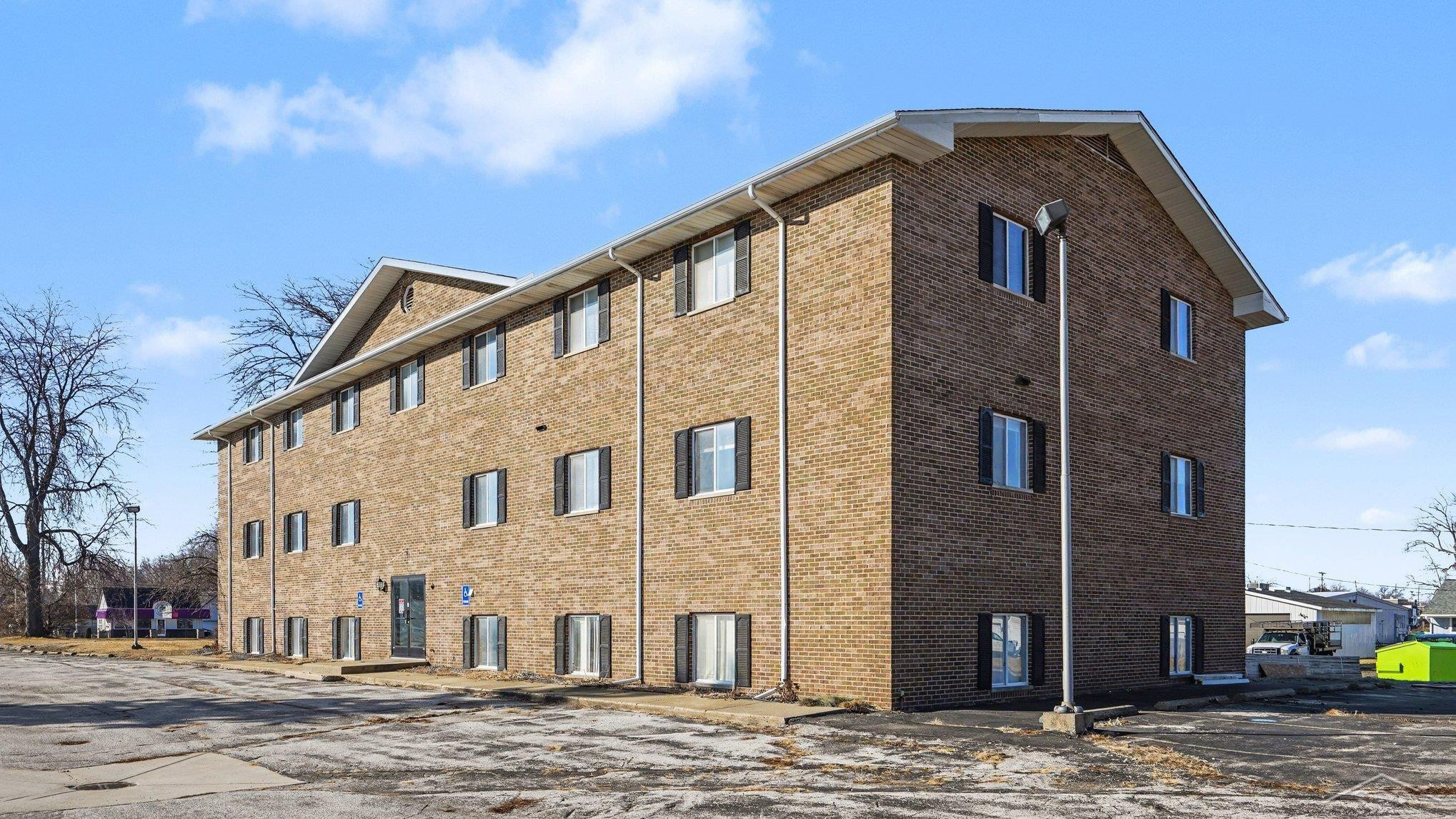 7628 Gratiot Road, Saginaw, MI, 48609