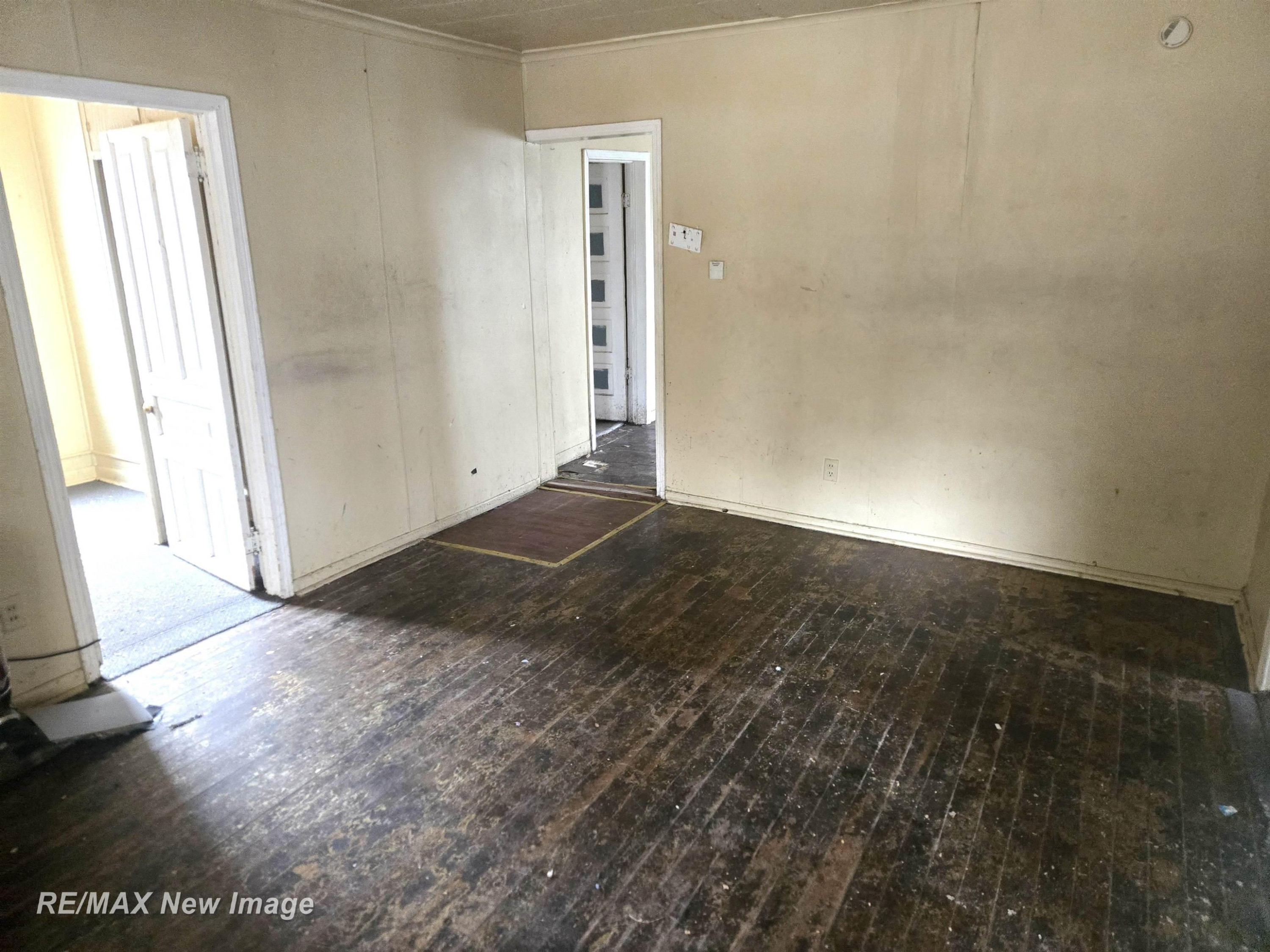 712 S Porter Street, Saginaw, MI 48602 — Photo 5
