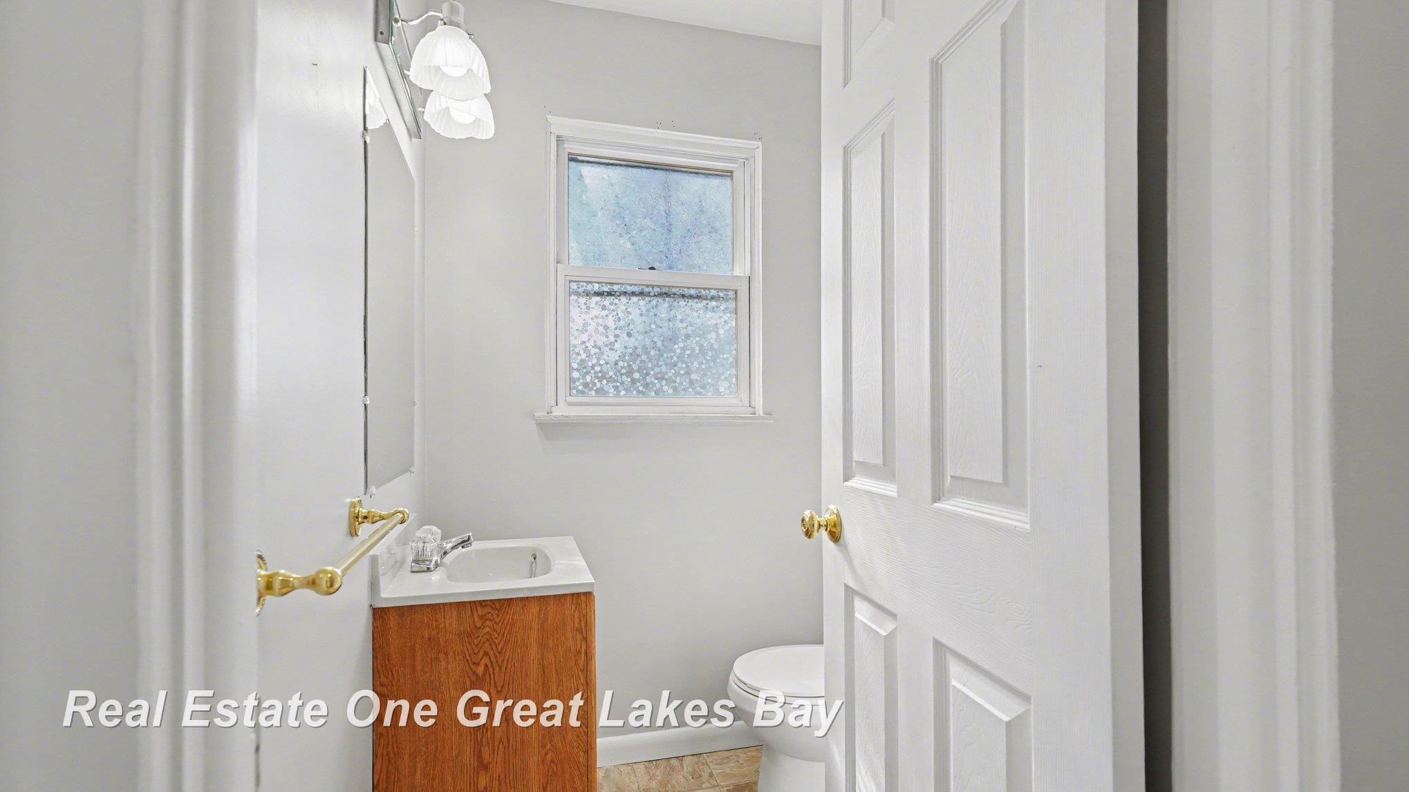 1108 Marchand Street, Bay City, MI 48706 — Photo 12