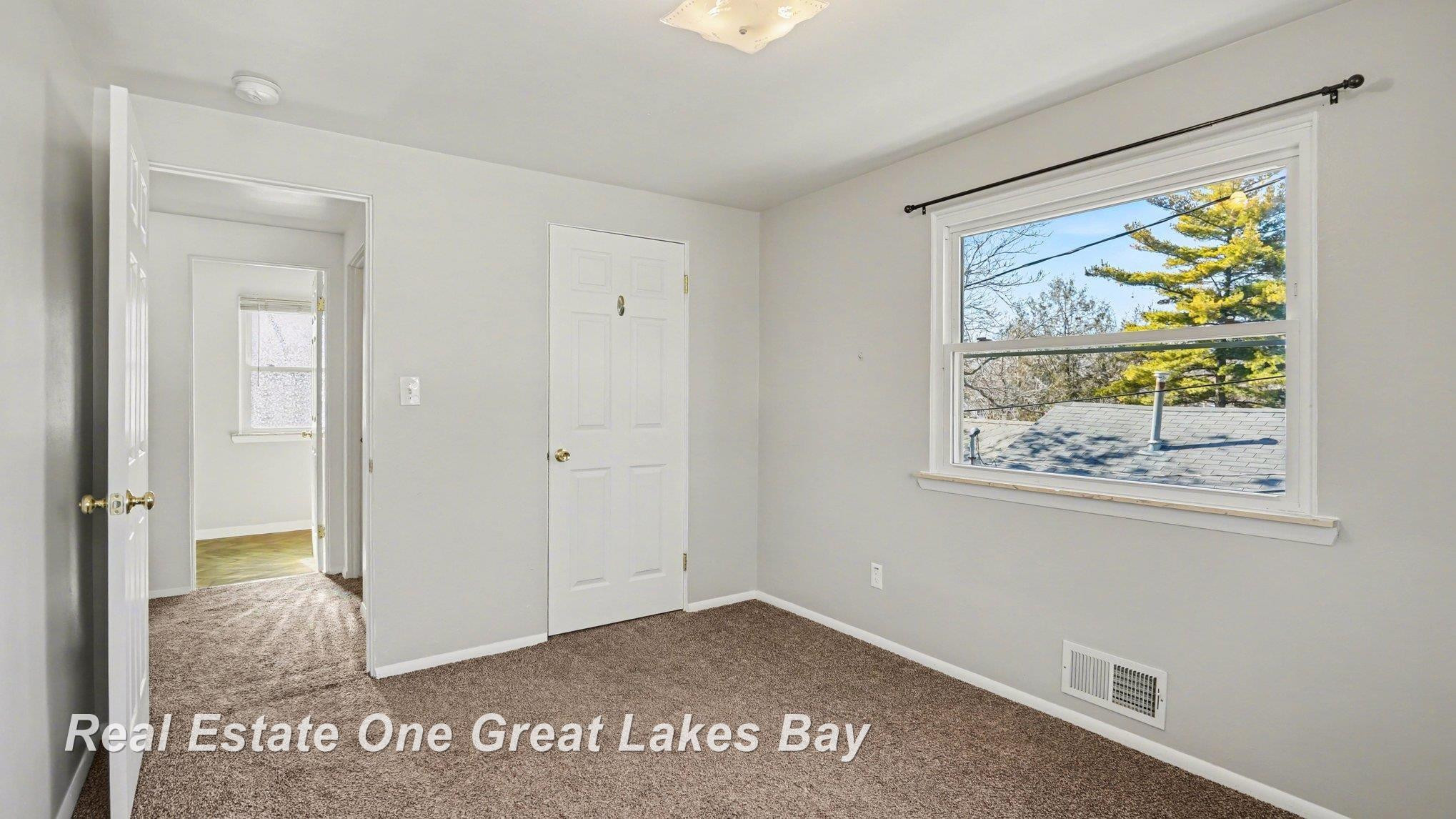1108 Marchand Street, Bay City, MI 48706 — Photo 14