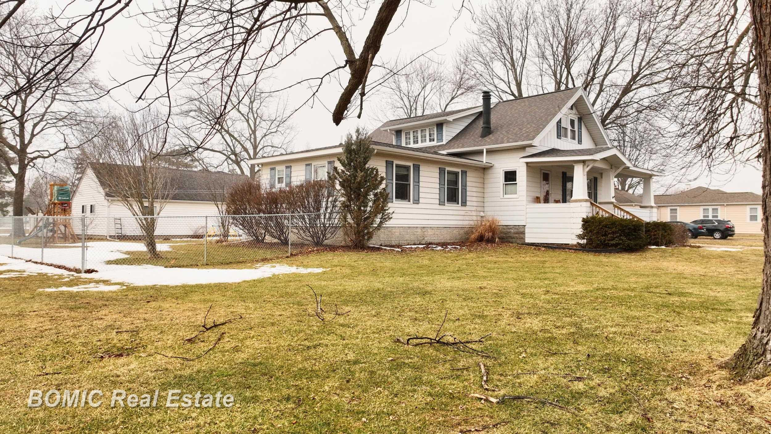 906 Mulholland Street, Bay City, MI 48708 — Photo 5