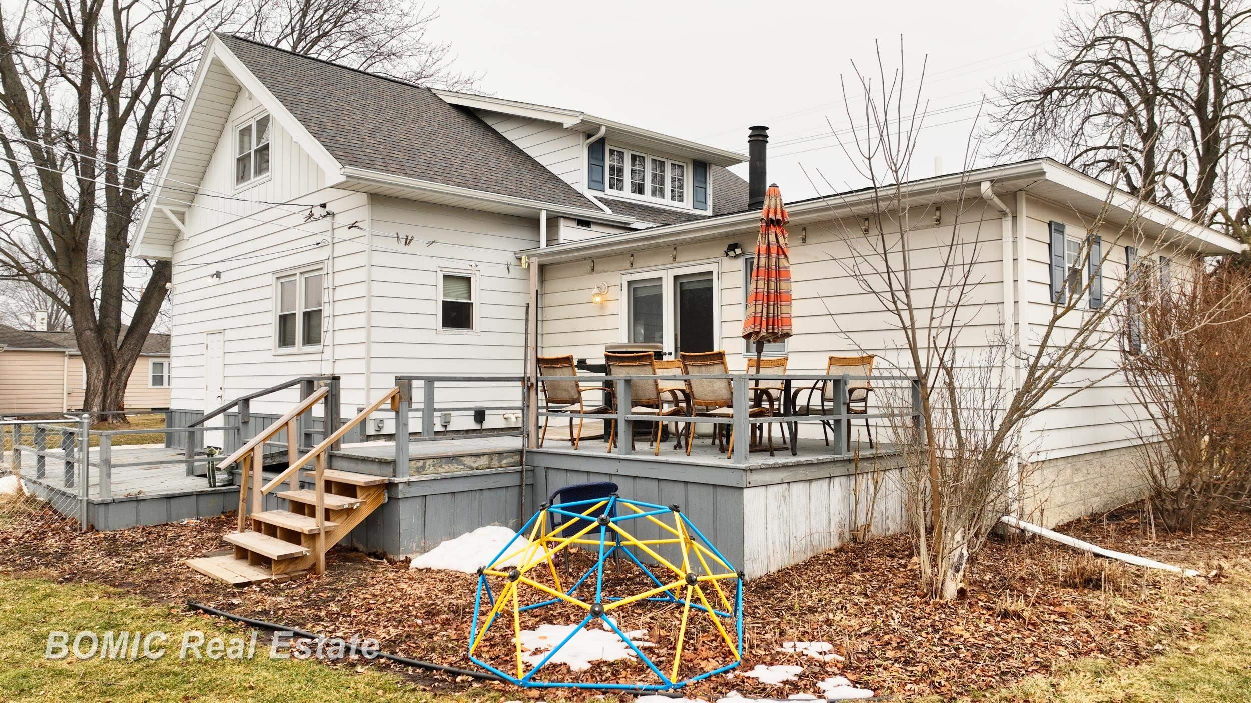 906 Mulholland Street, Bay City, MI 48708 — Photo 6