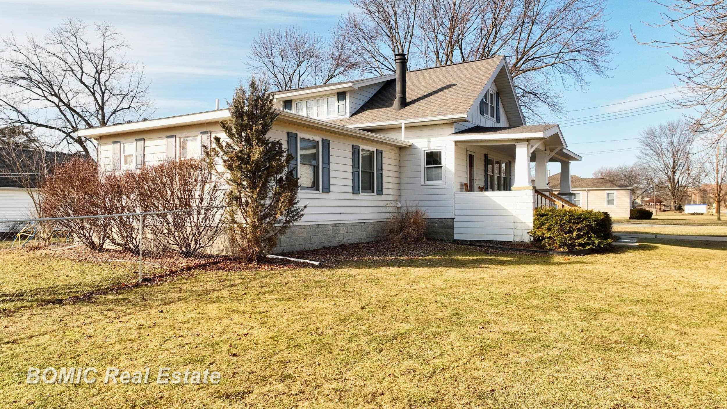906 Mulholland Street, Bay City, MI 48708 — Photo 12