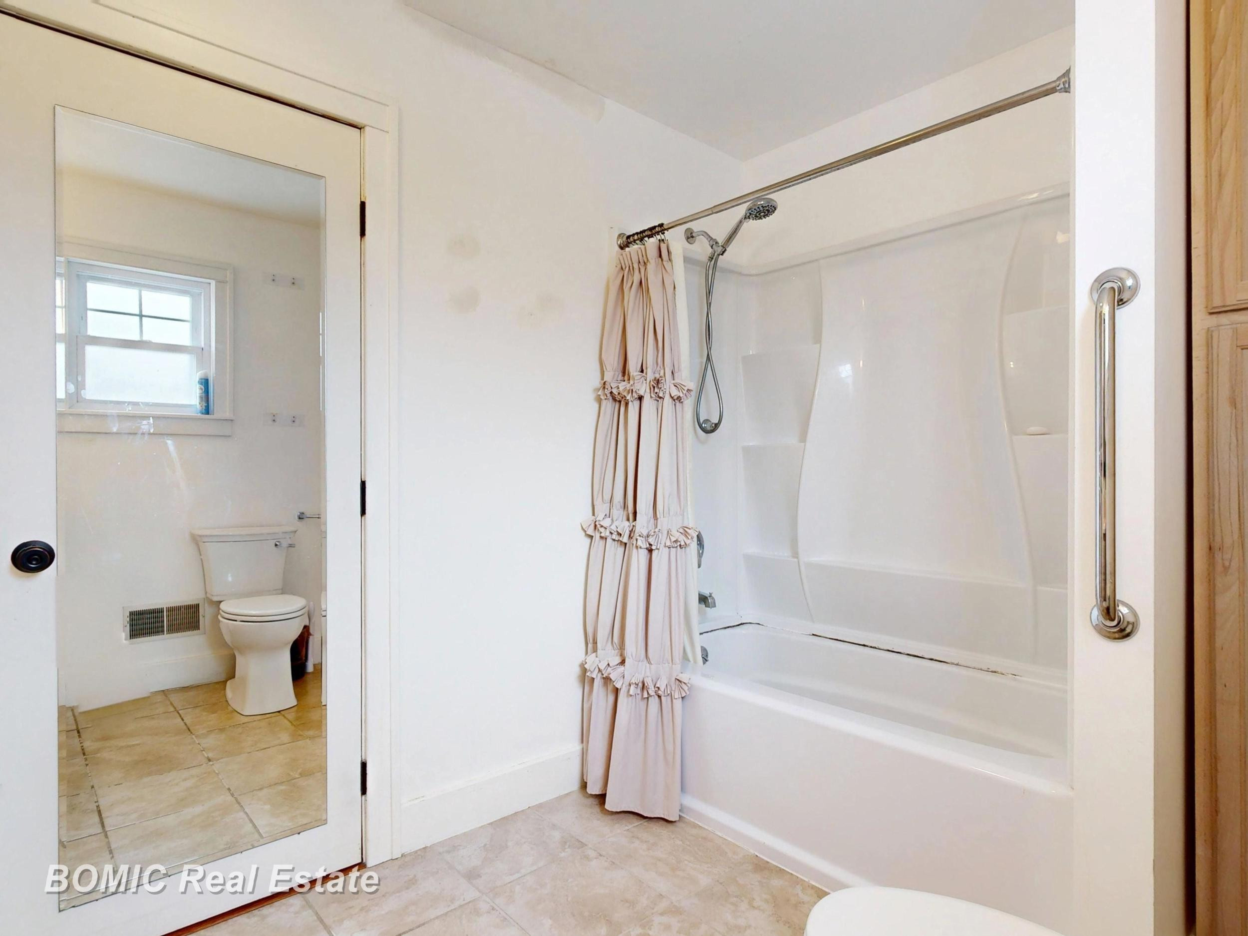 906 Mulholland Street, Bay City, MI 48708 — Photo 30