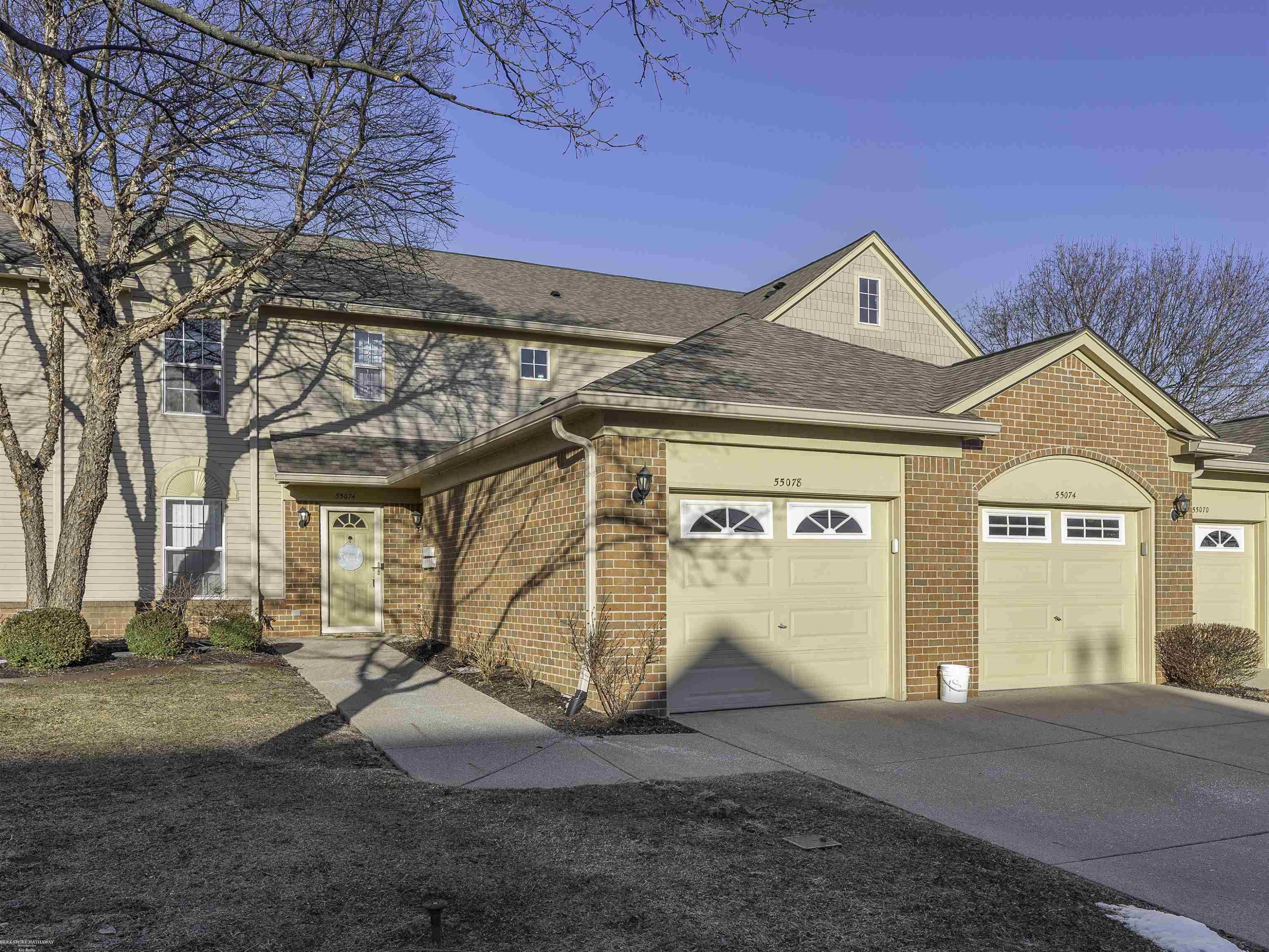 55074 WESTCHESTER Drive, 37, Shelby, MI 48316 — Photo 2