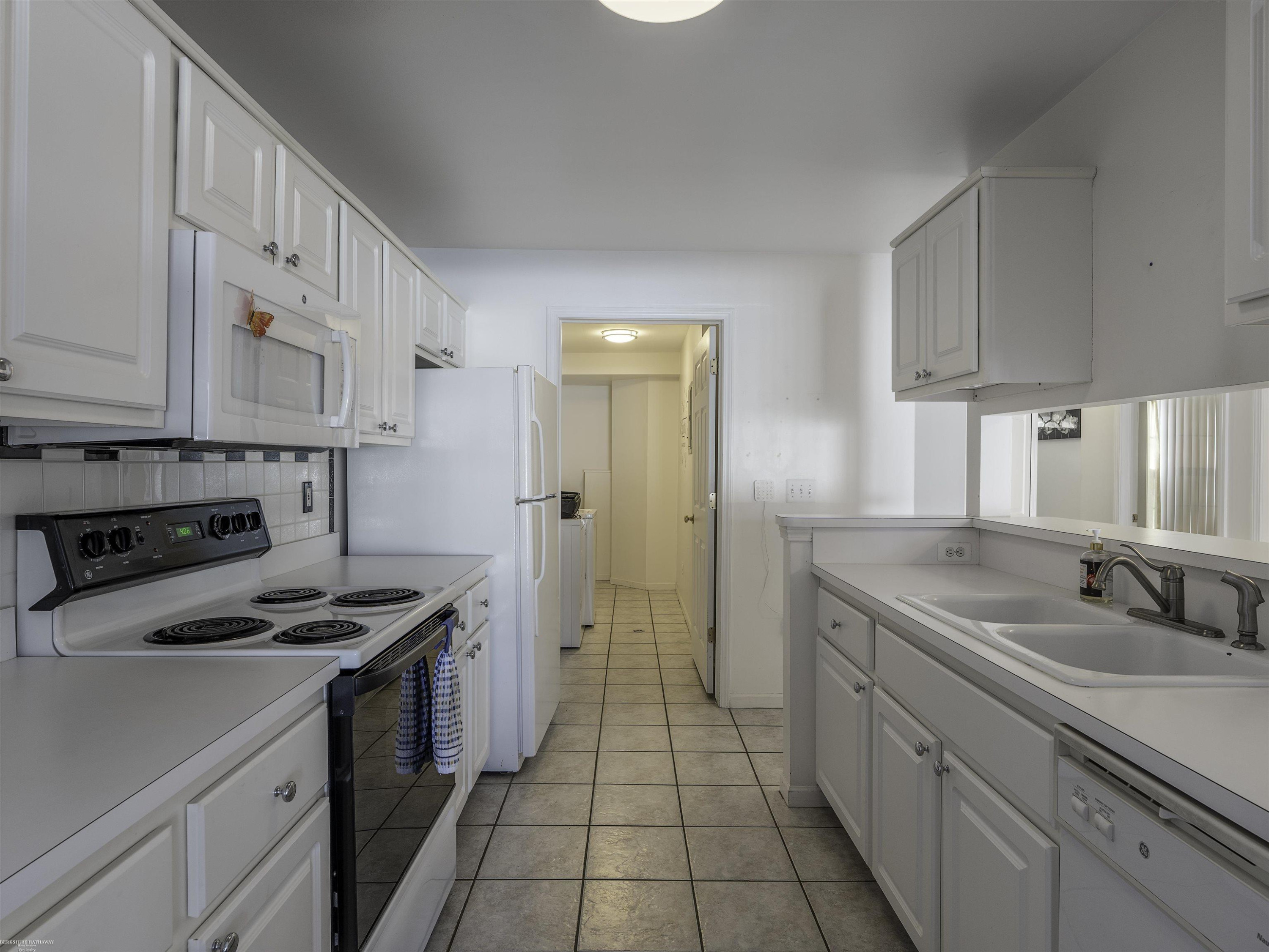 55074 WESTCHESTER Drive, 37, Shelby, MI 48316 — Photo 12