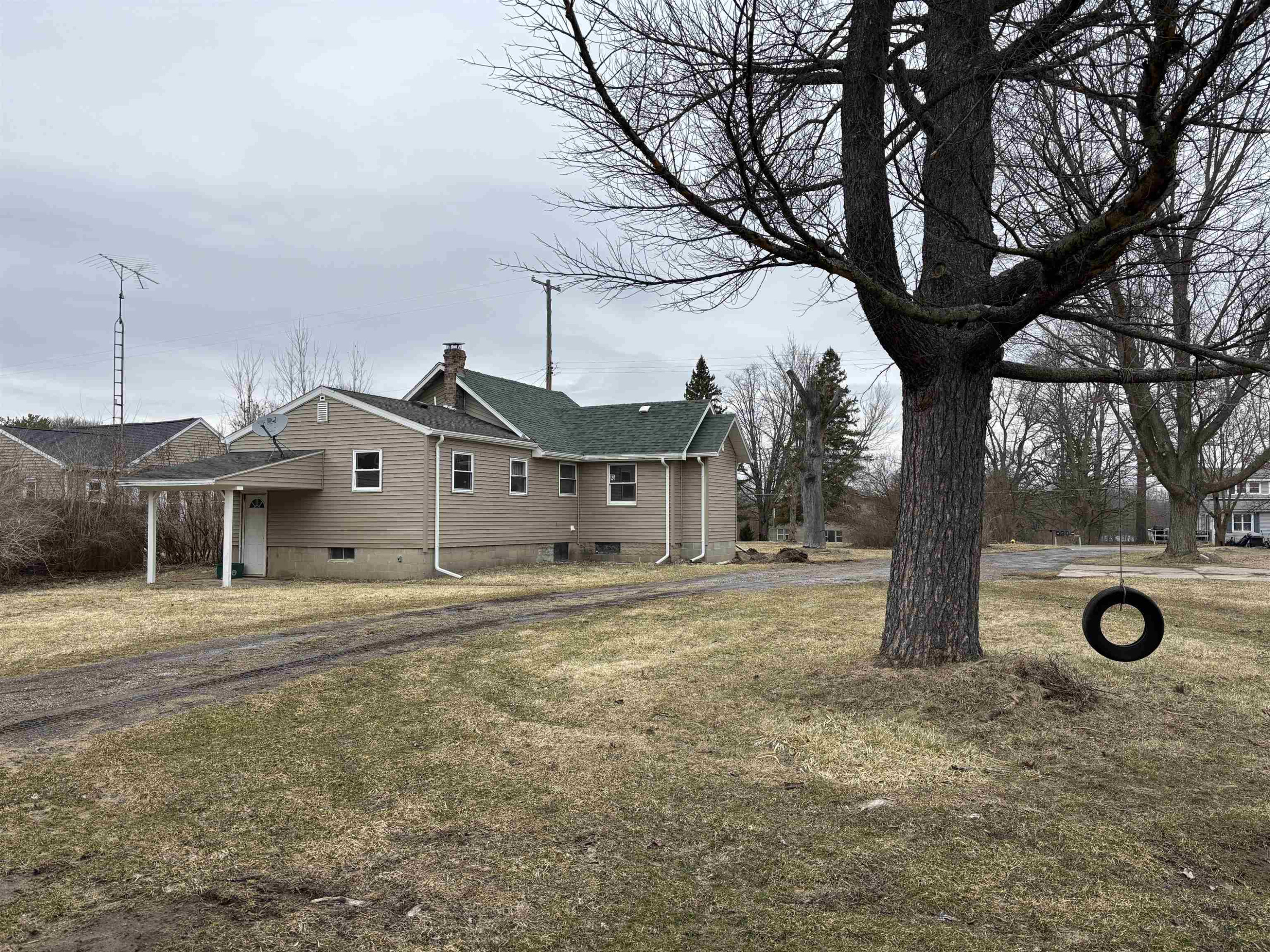 6565 River Road, Flushing, MI 48433 — Photo 3