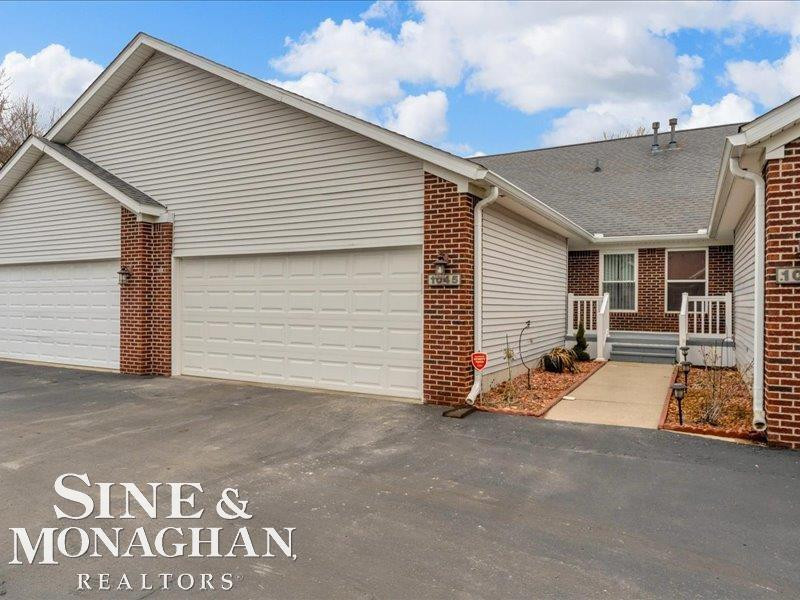1045 Huntington Court, Marysville, MI 48040 — front exterior
