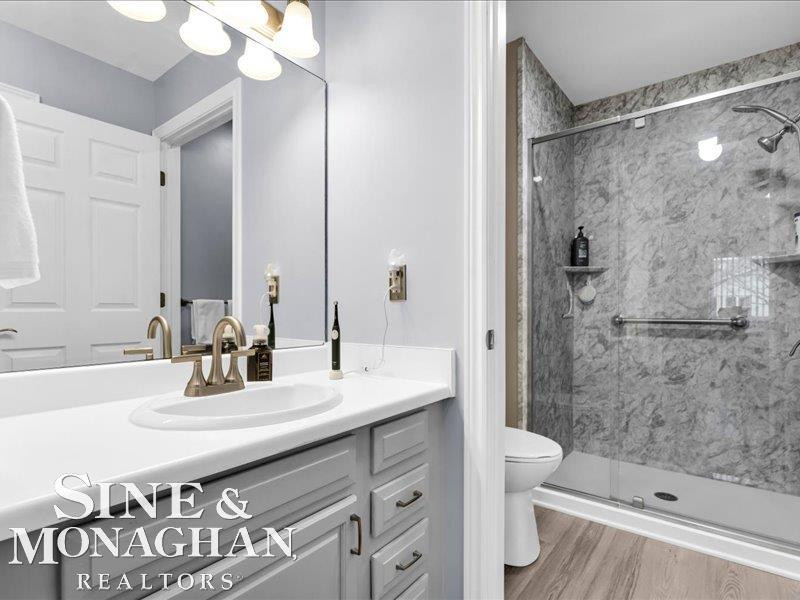 1045 Huntington Court, Marysville, MI 48040 — Photo 16
