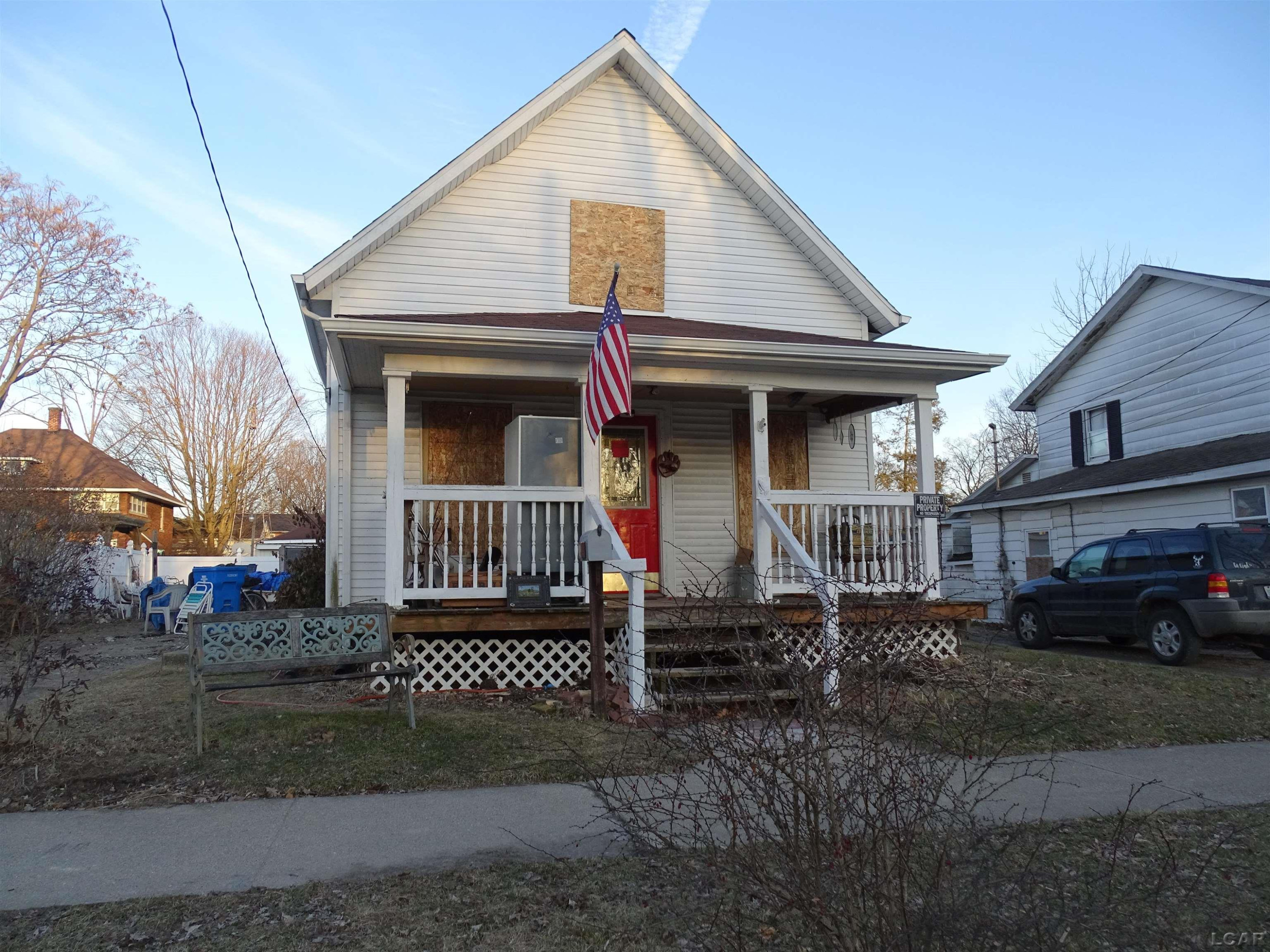 215 S summit Street, Morenci, MI 49256 — Photo 2
