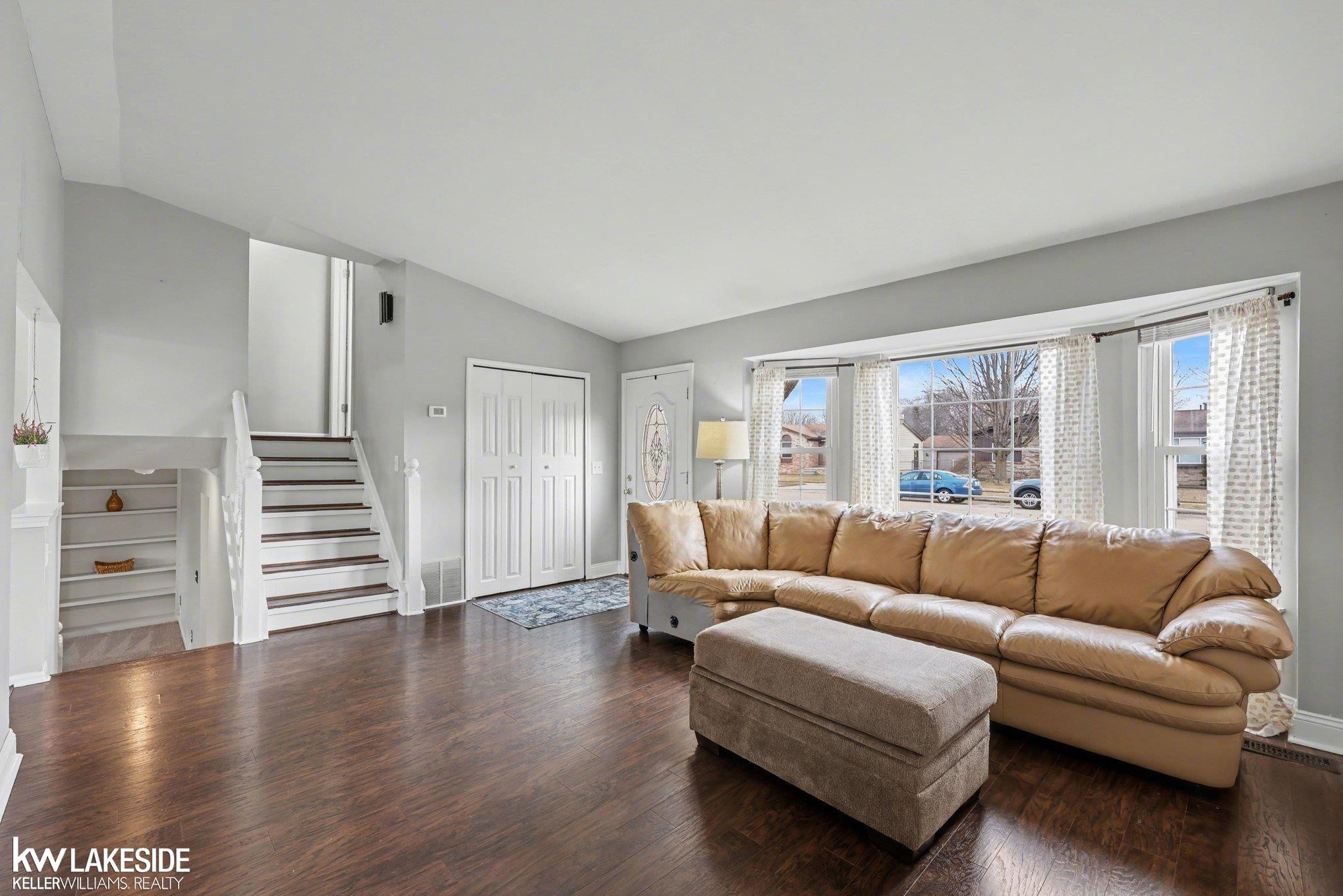 50161 Waterloo, Chesterfield, MI 48047 — Photo 4