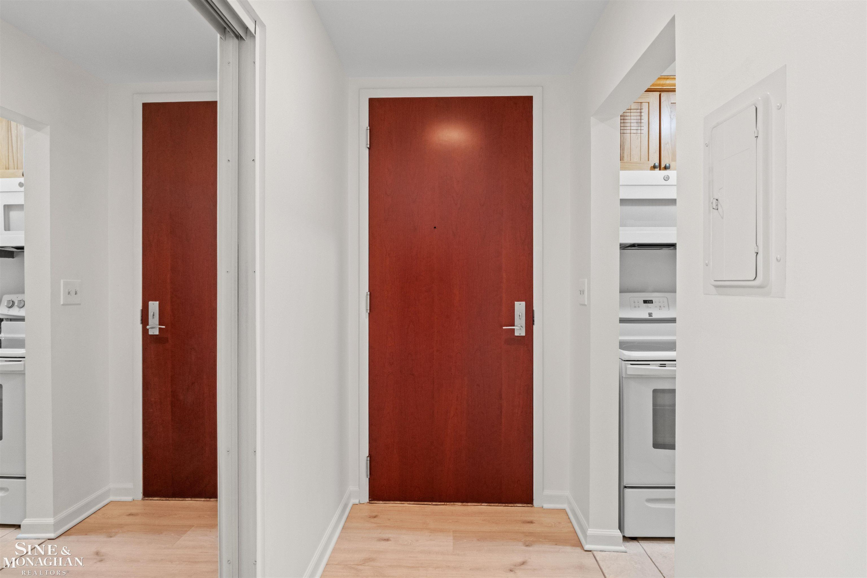1001 W Jefferson #11E Avenue - Photo 2