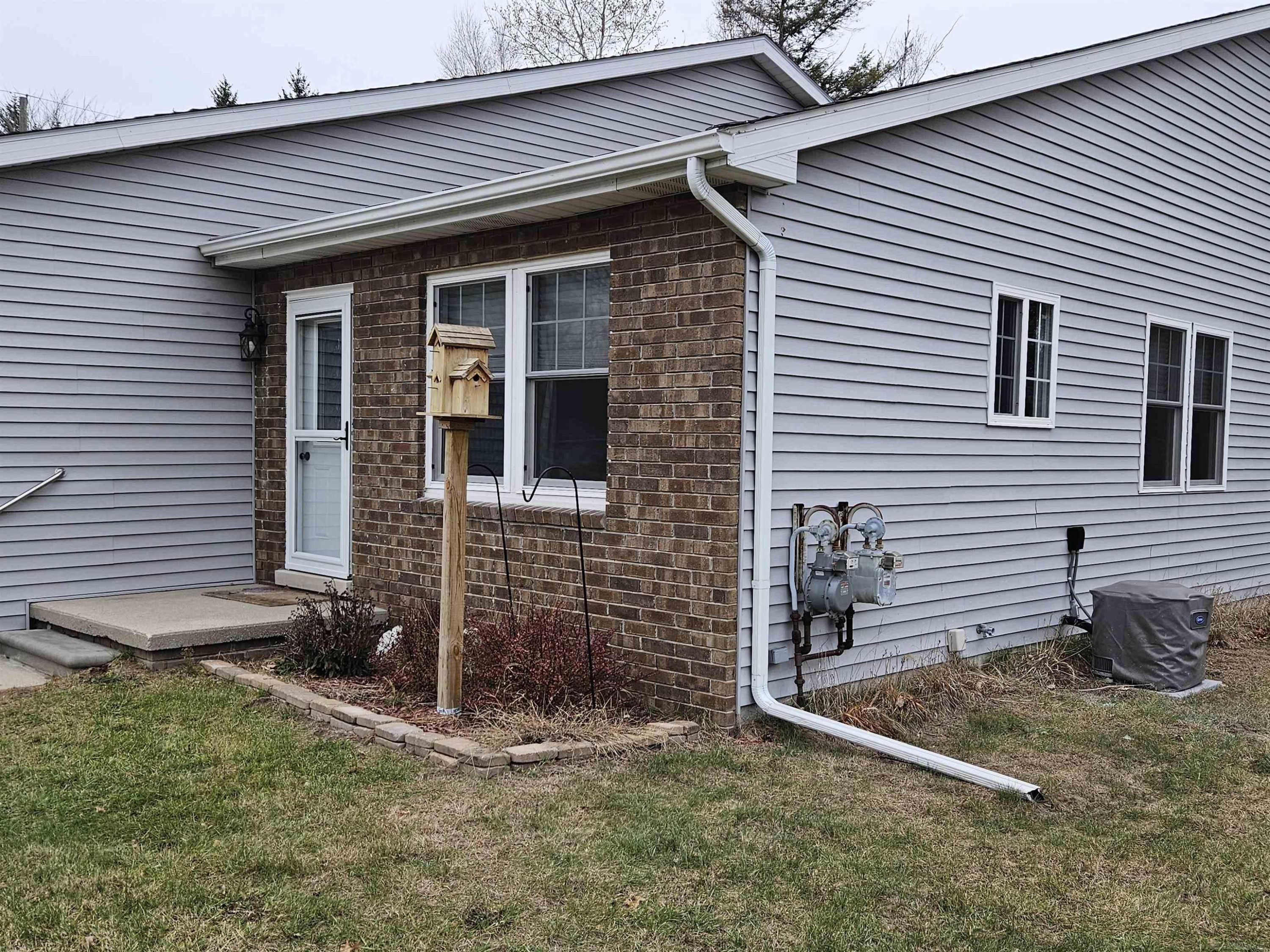 3865 Krafft Road, MI 48059 — Photo 2
