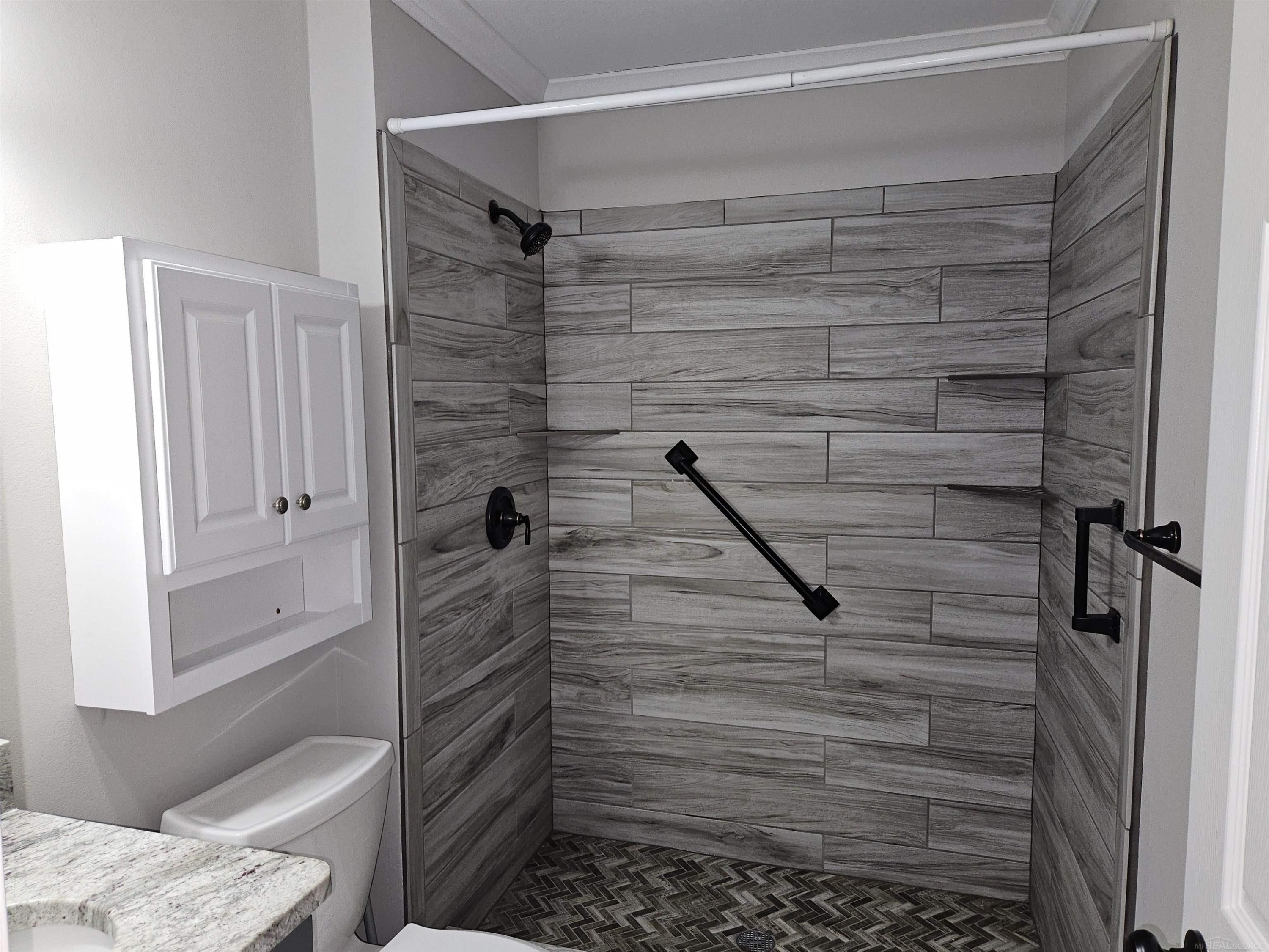 3865 Krafft Road, MI 48059 — Photo 20