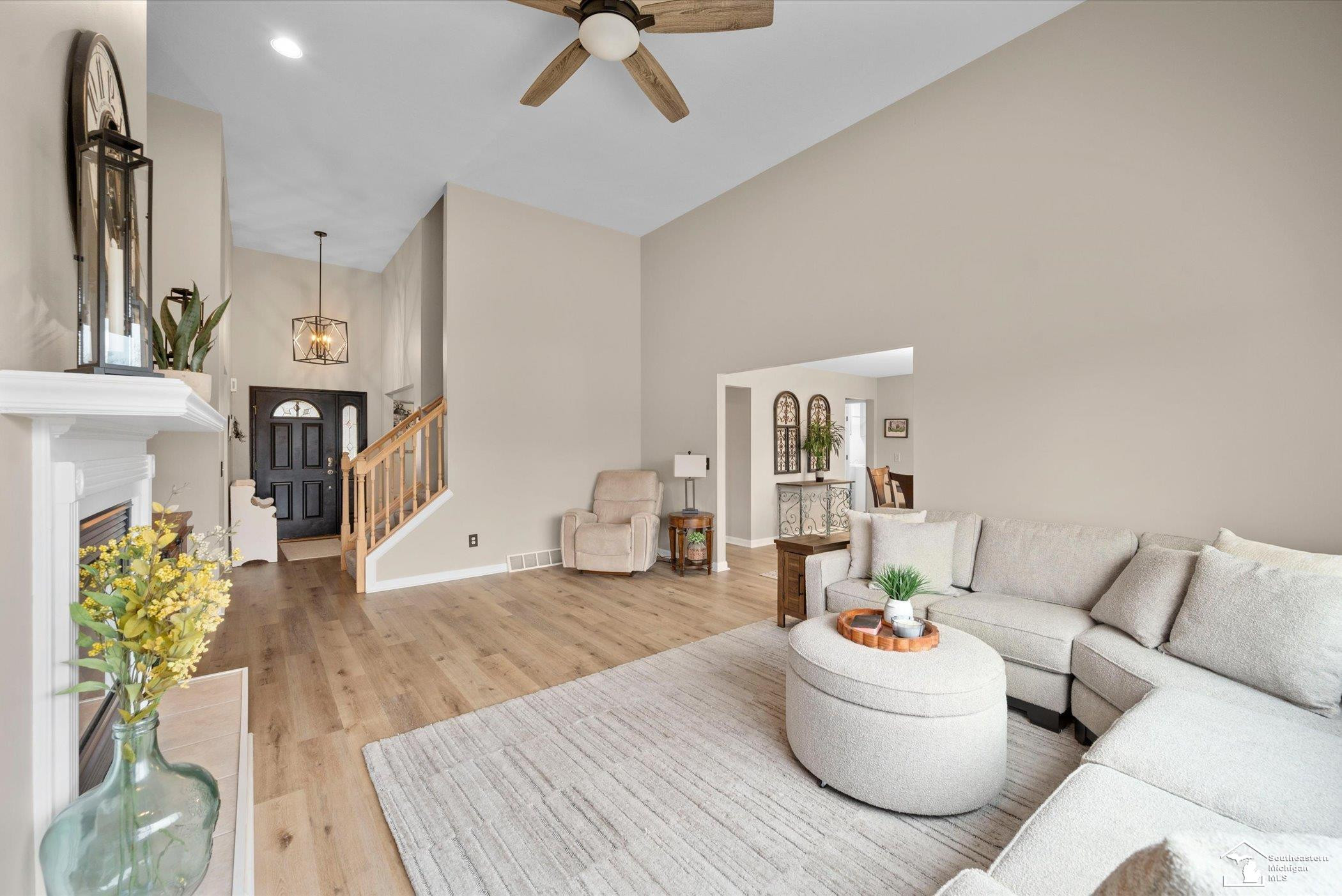 15285 Oak Knoll Drive, MI 48161 — Photo 9
