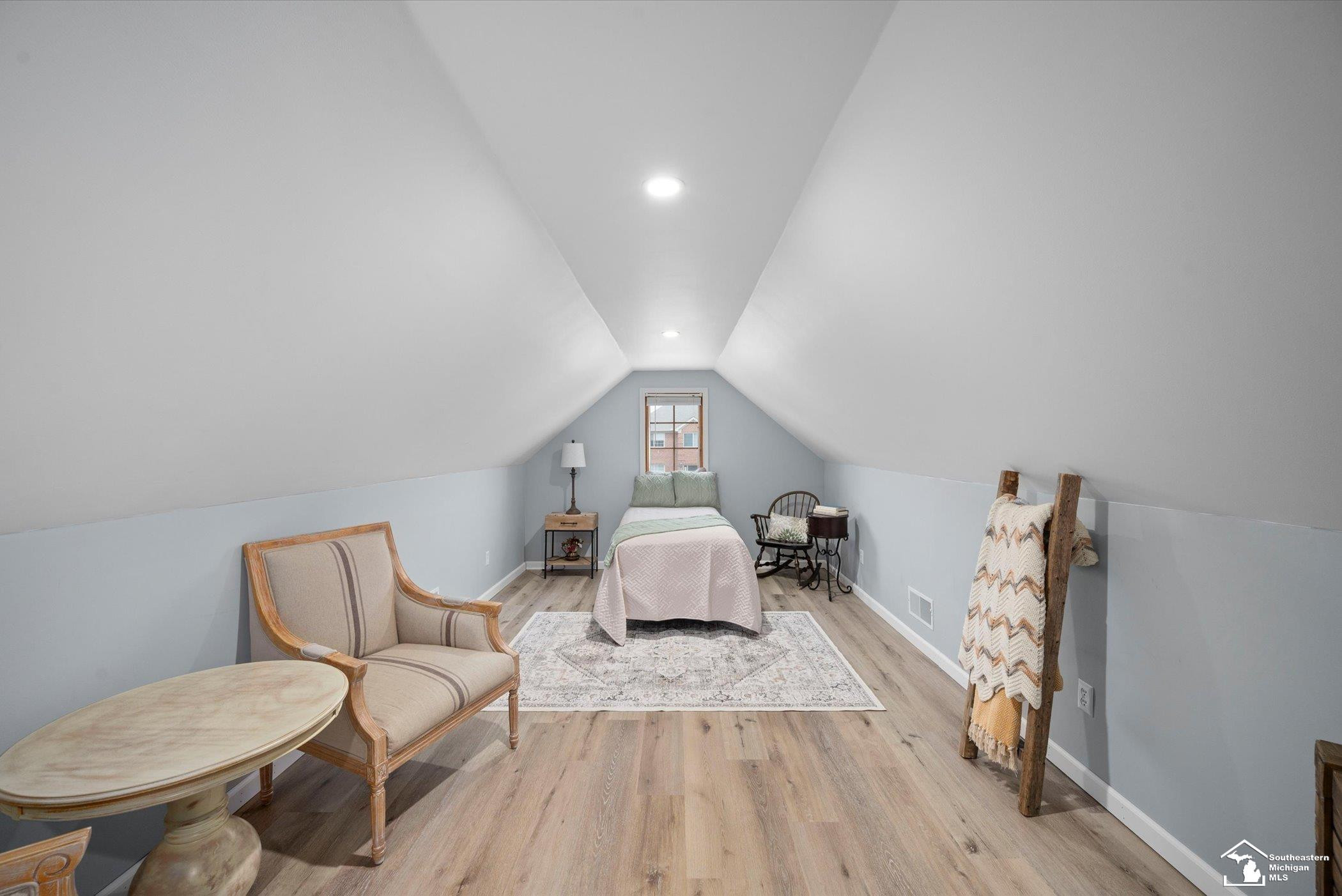15285 Oak Knoll Drive, MI 48161 — Photo 29