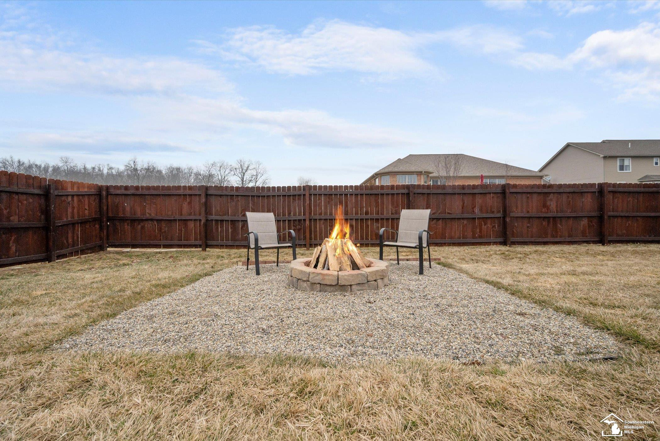 15285 Oak Knoll Drive, MI 48161 — Photo 38