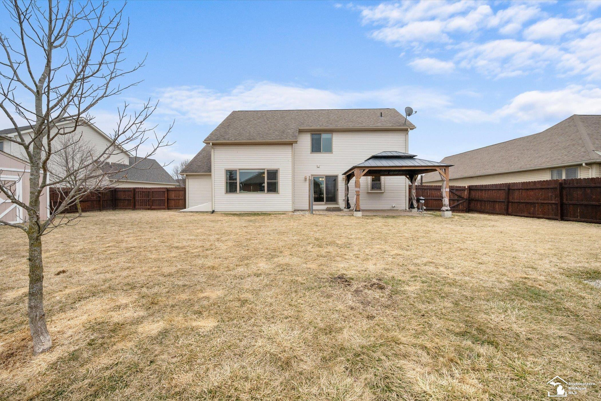 15285 Oak Knoll Drive, MI 48161 — Photo 40