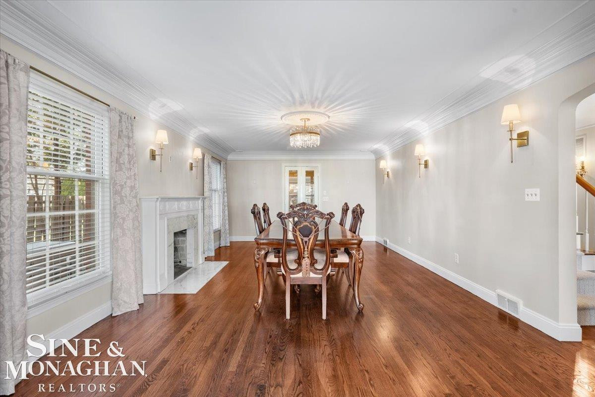 1061 N Oxford Road, Grosse Pointe Woods, MI 48236 — Photo 14