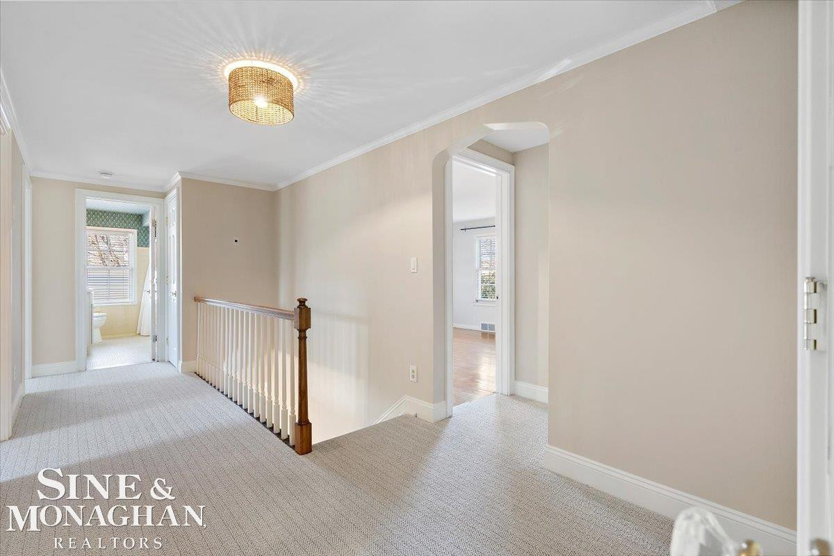 1061 N Oxford Road, Grosse Pointe Woods, MI 48236 — Photo 22