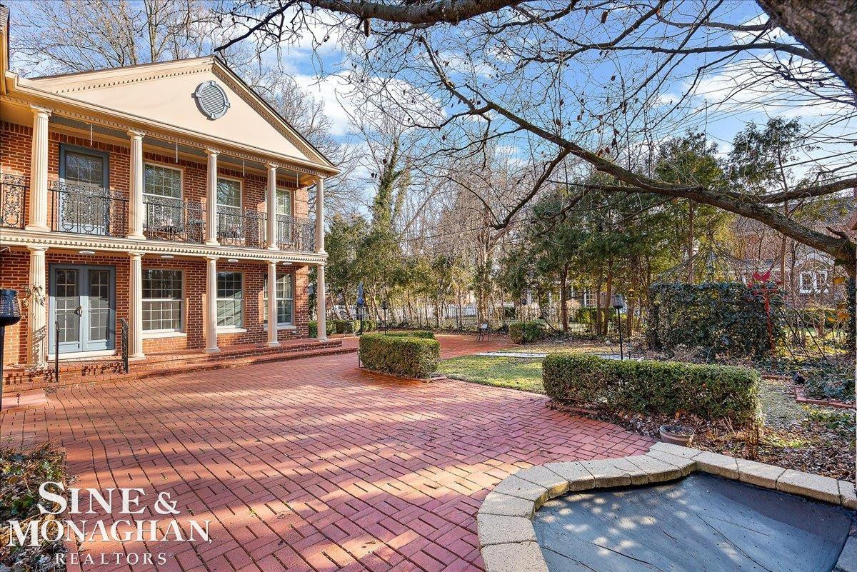 1061 N Oxford Road, Grosse Pointe Woods, MI 48236 — Photo 42