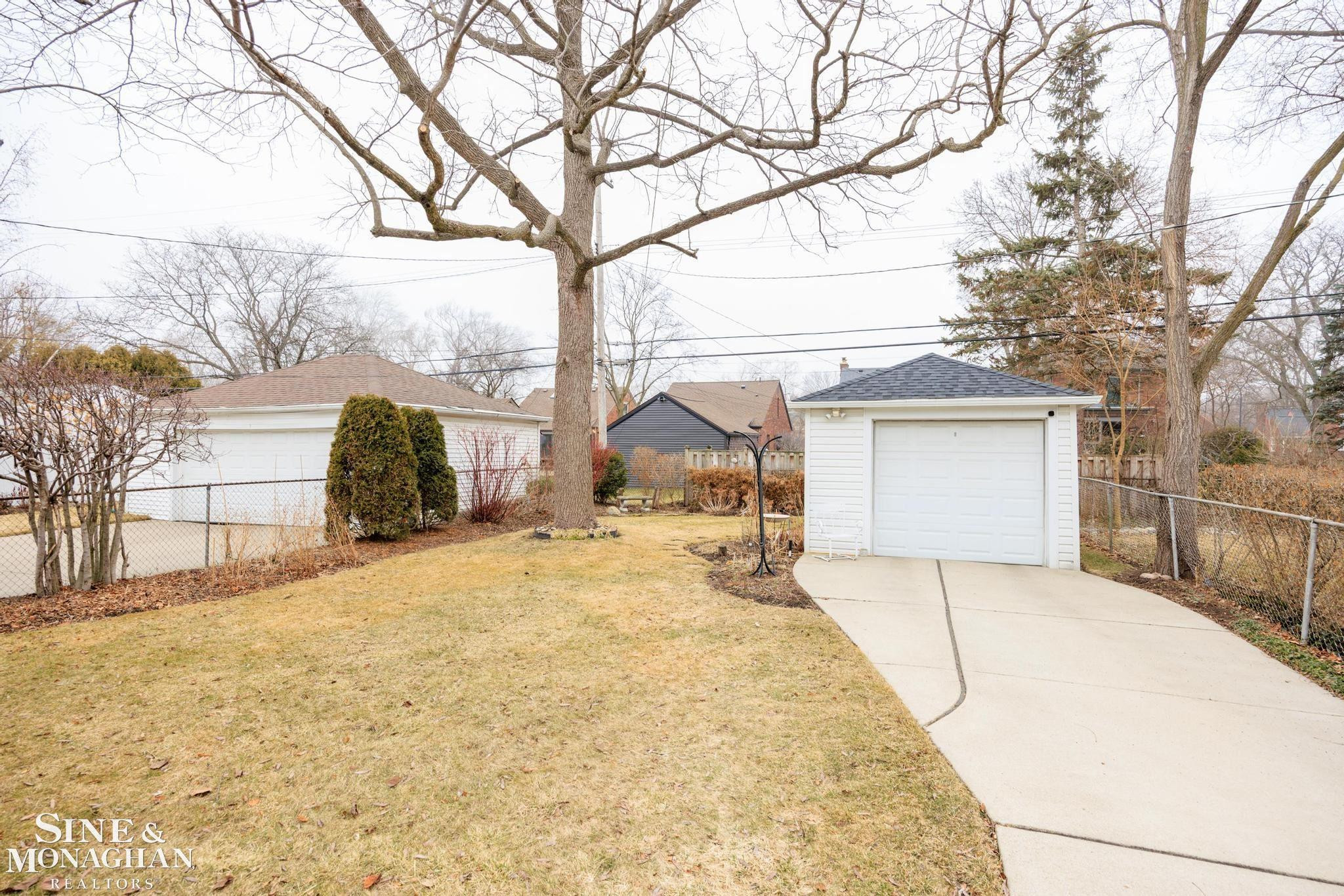 410 Calvin Avenue, Grosse Pointe, MI 48236 — Photo 26