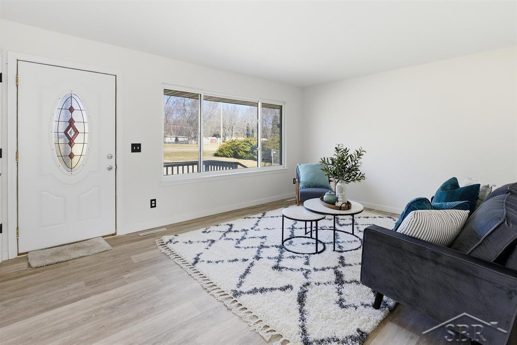 11074 E Mt Morris Road, Davison, MI 48423 — Photo 3