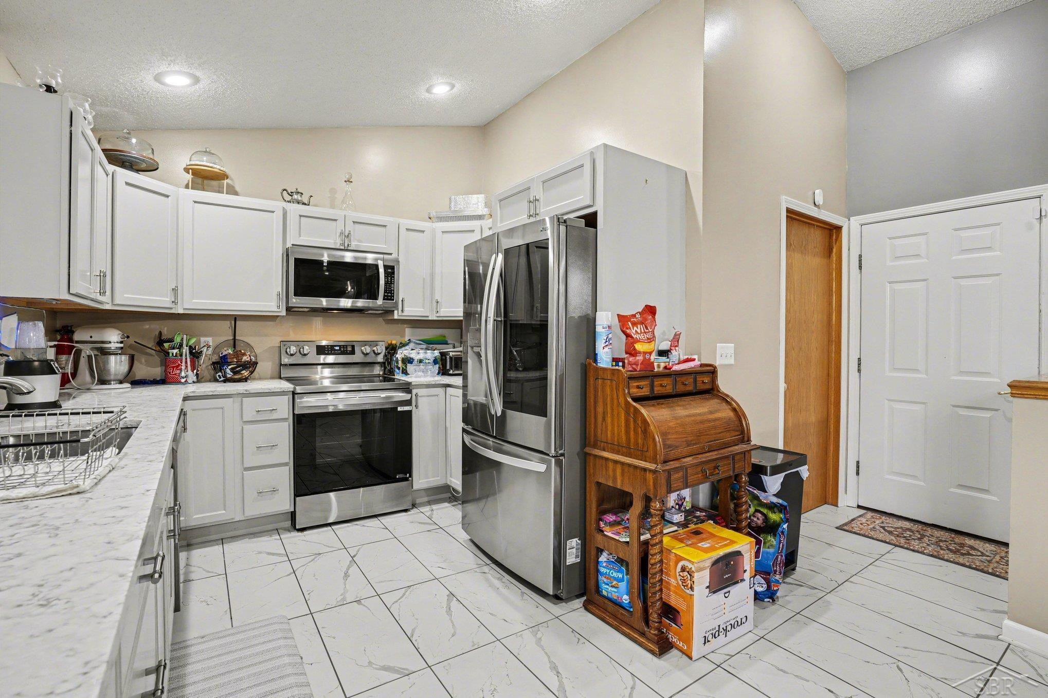 2977 Oaklawn Park, Saginaw, MI 48603 — Photo 3