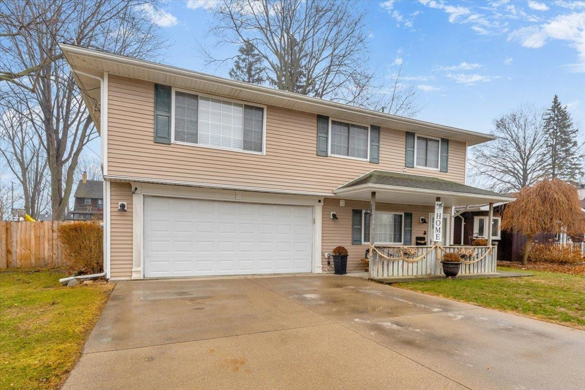 1806 Michigan Street, Algonac, MI 48001 — Photo 3