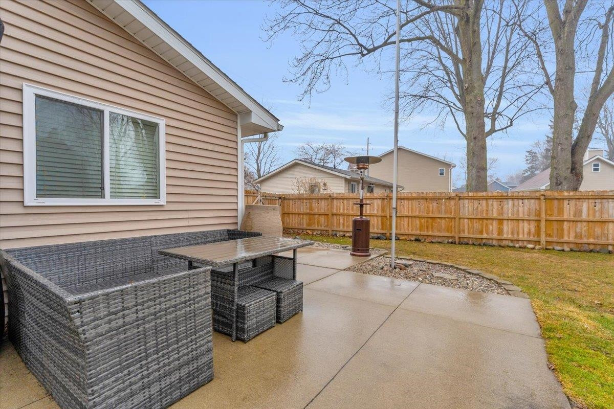 1806 Michigan Street, Algonac, MI 48001 — Photo 33