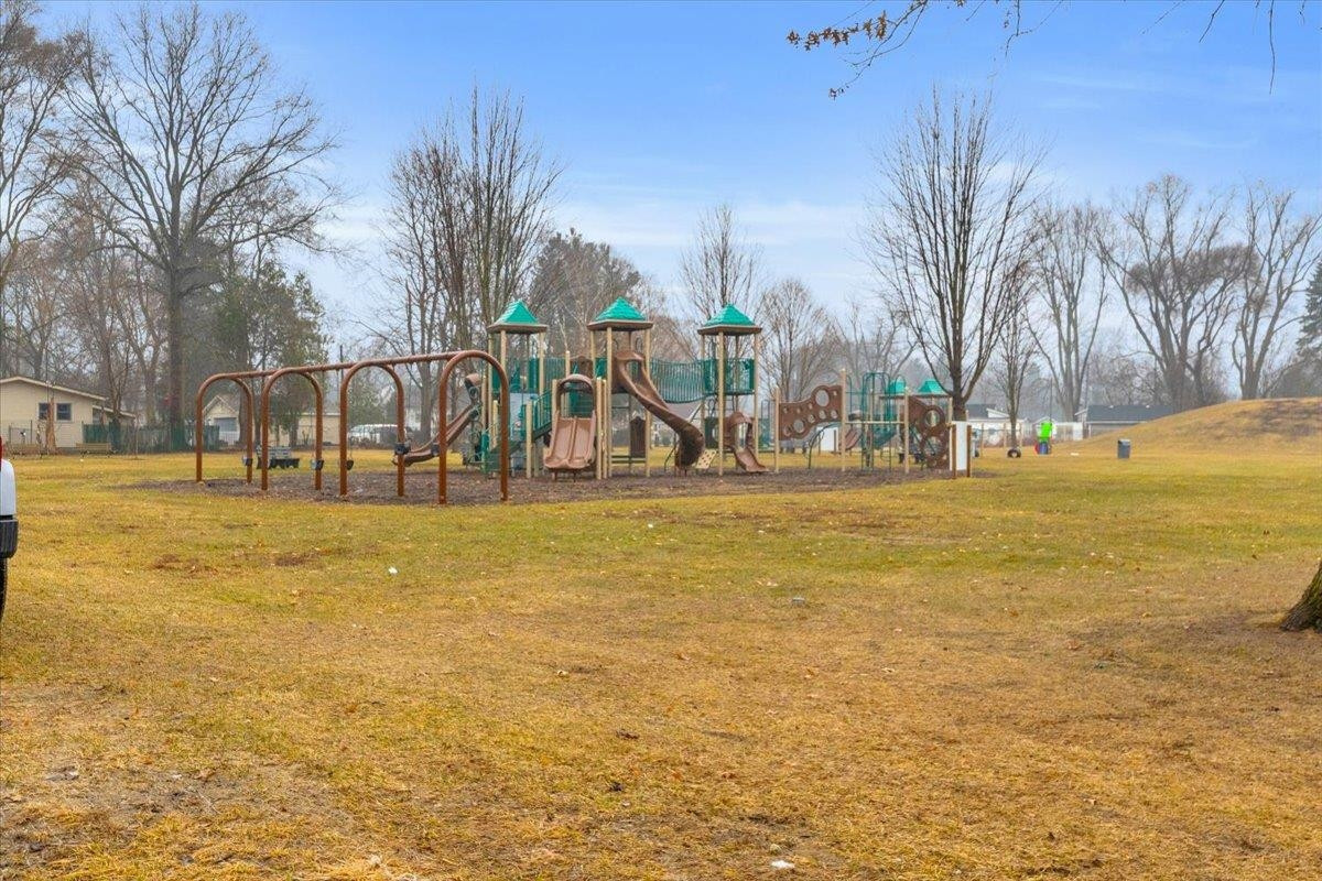 1806 Michigan Street, Algonac, MI 48001 — Photo 34