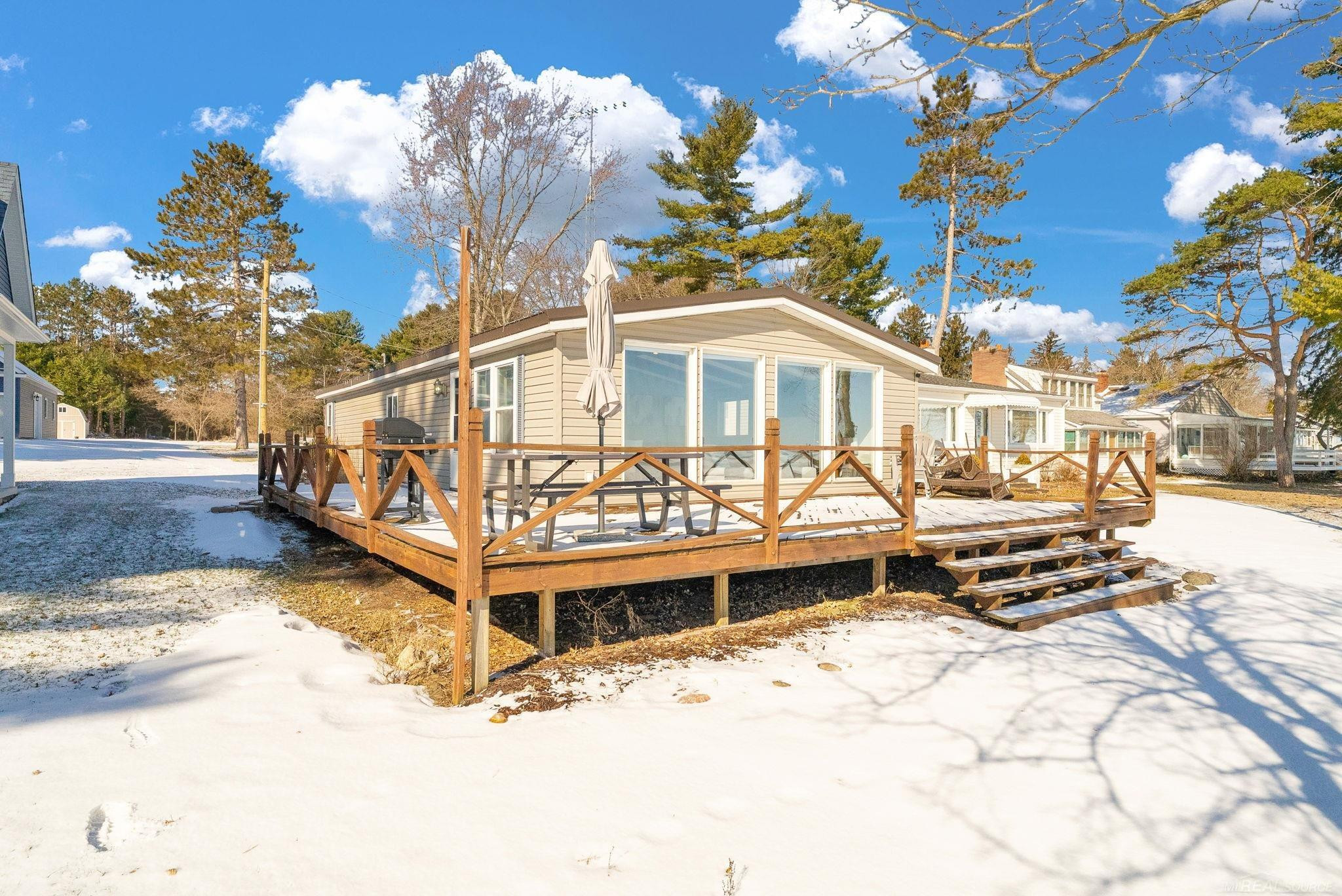 8723 Lakeshore Road, Lexington, MI 48450 — Photo 4