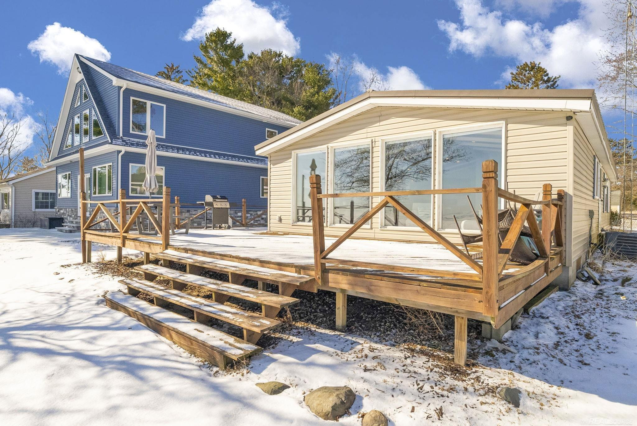8723 Lakeshore Road, Lexington, MI 48450 — Photo 5