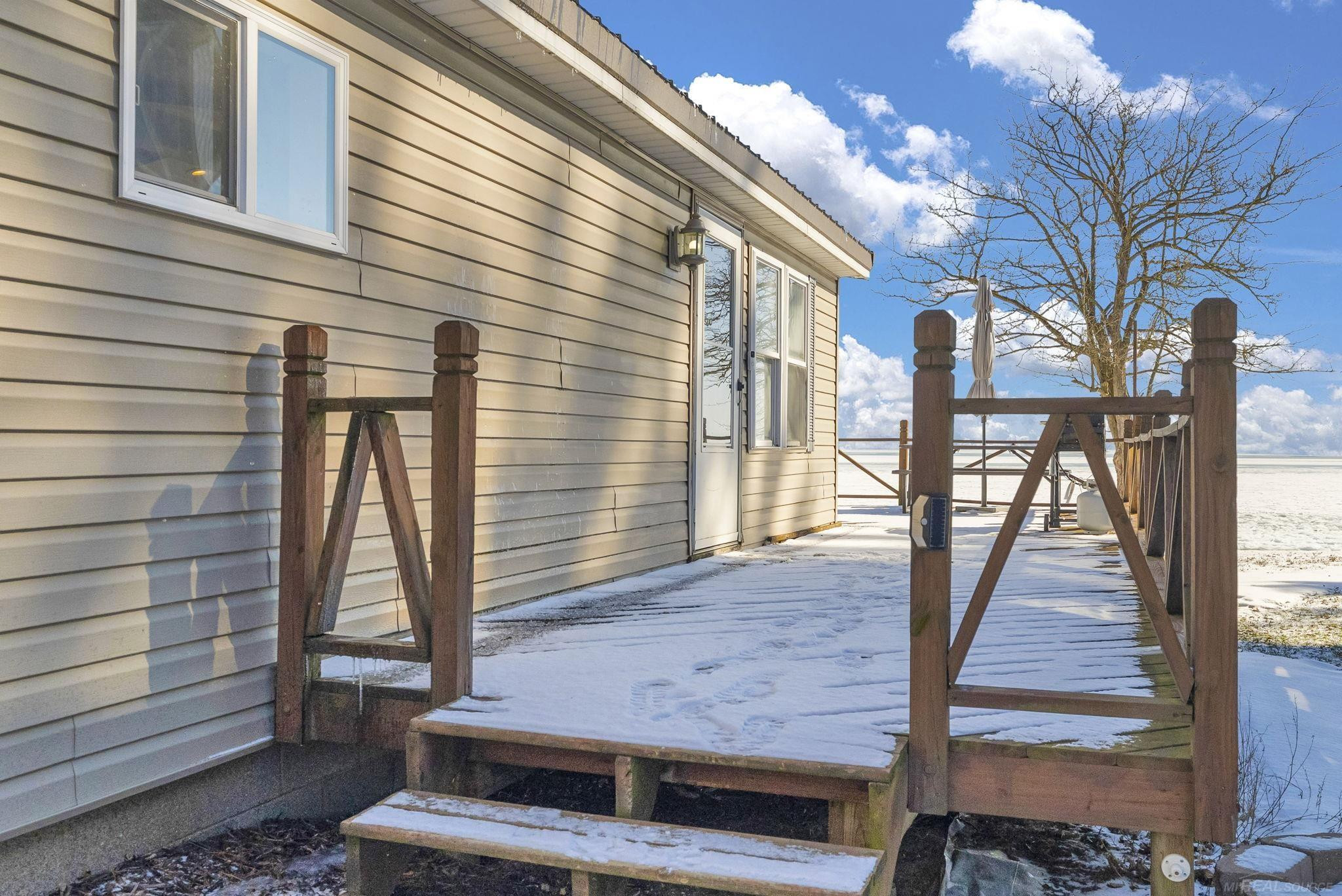 8723 Lakeshore Road, Lexington, MI 48450 — Photo 8