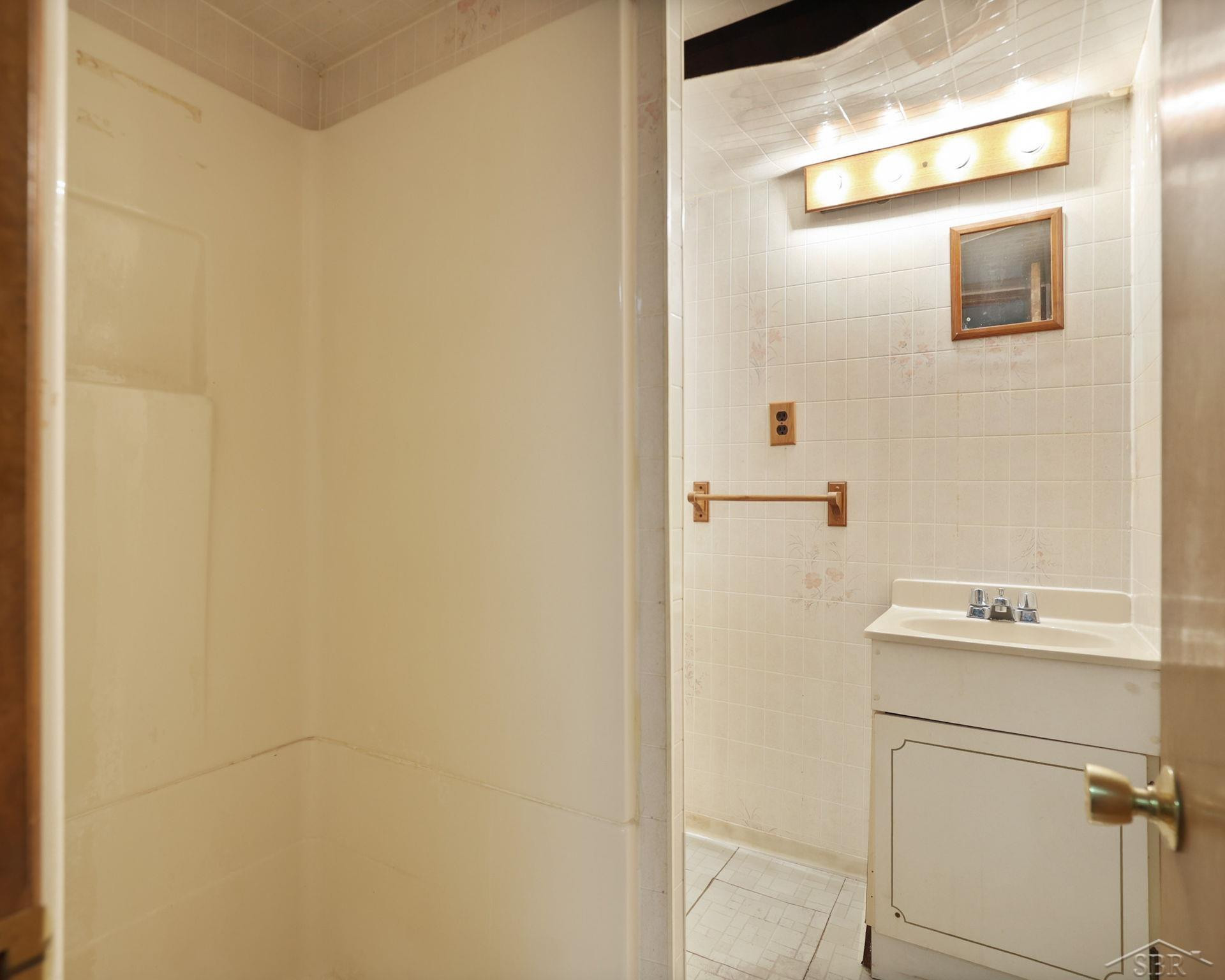 1611 S Grant Street, Bay City, MI 48708 — Photo 20