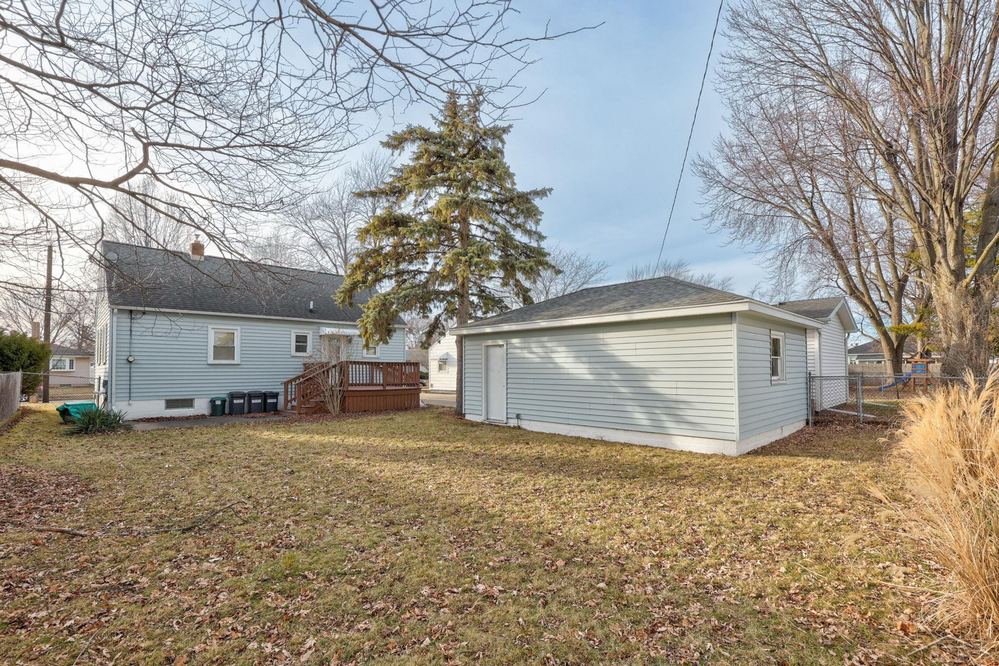 1611 S Grant Street, Bay City, MI 48708 — Photo 24