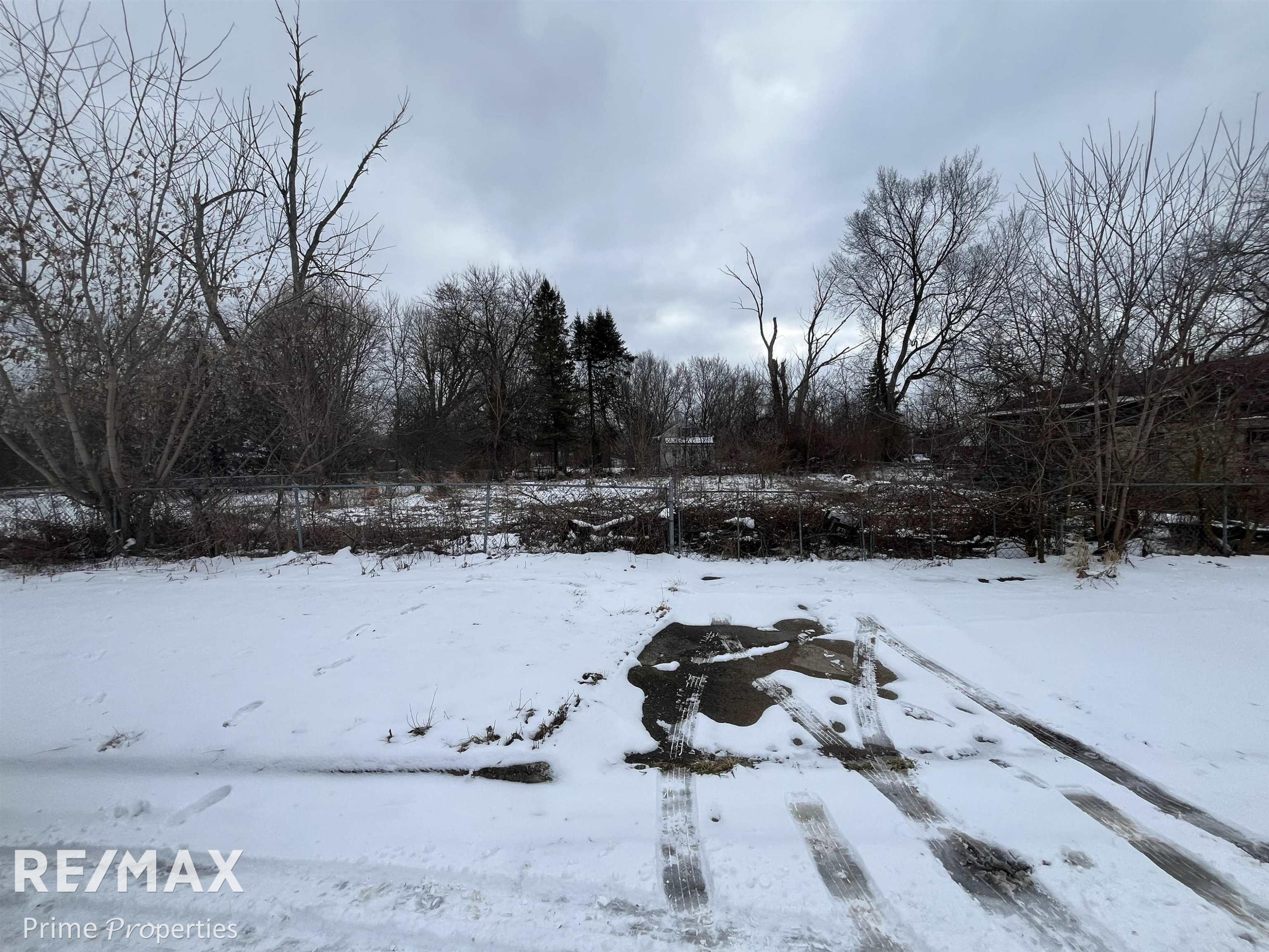 1499 W Juliah Avenue, Flint, MI 48505 — Photo 3