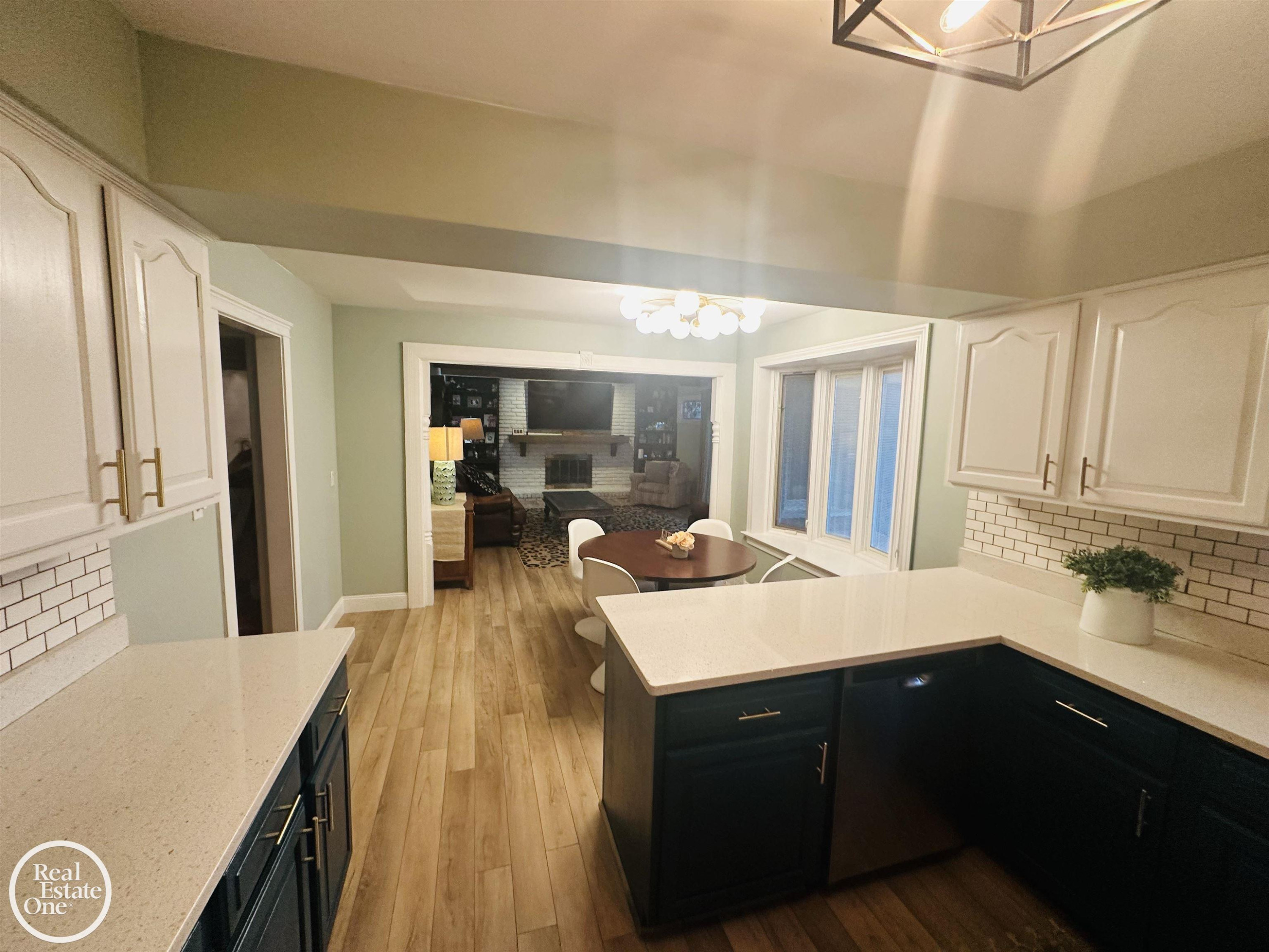 1189 Hollywood Avenue, Grosse Pointe Woods, MI 48236 — Photo 5