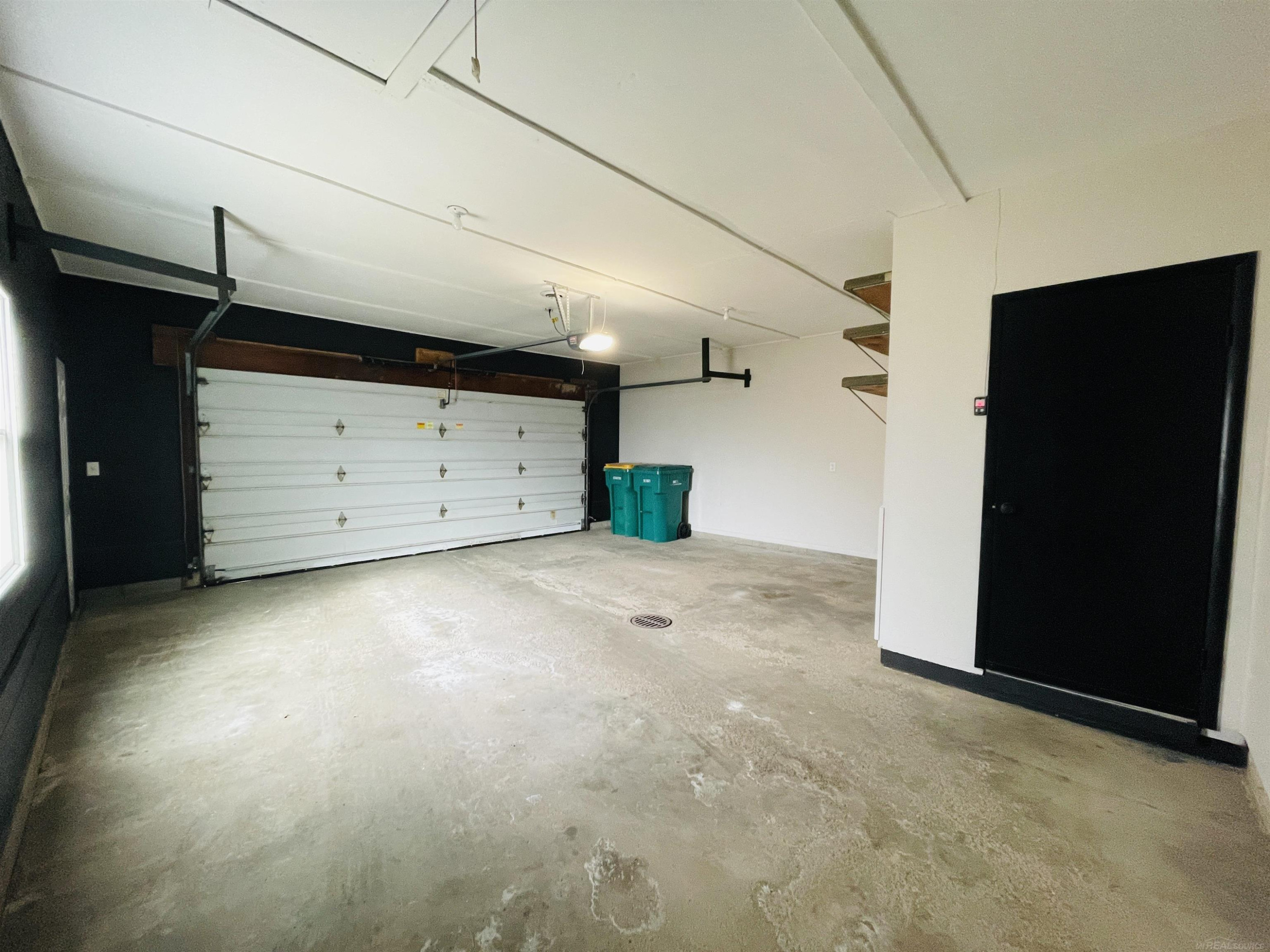 5273 Fairway Drive, Bay City, MI 48706 — Photo 30