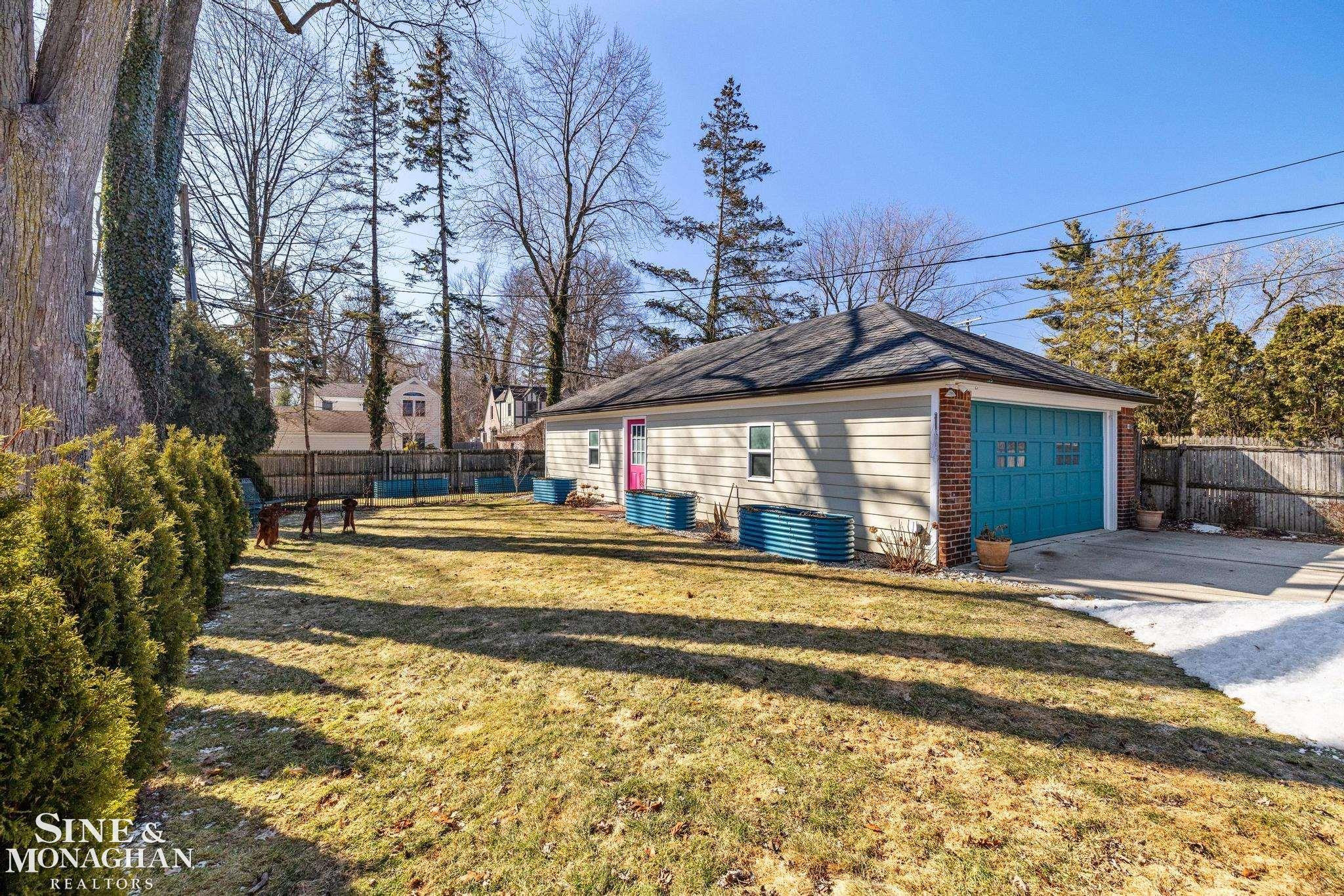 171 Merriweather Road, Grosse Pointe Farms, MI 48236 — Photo 40