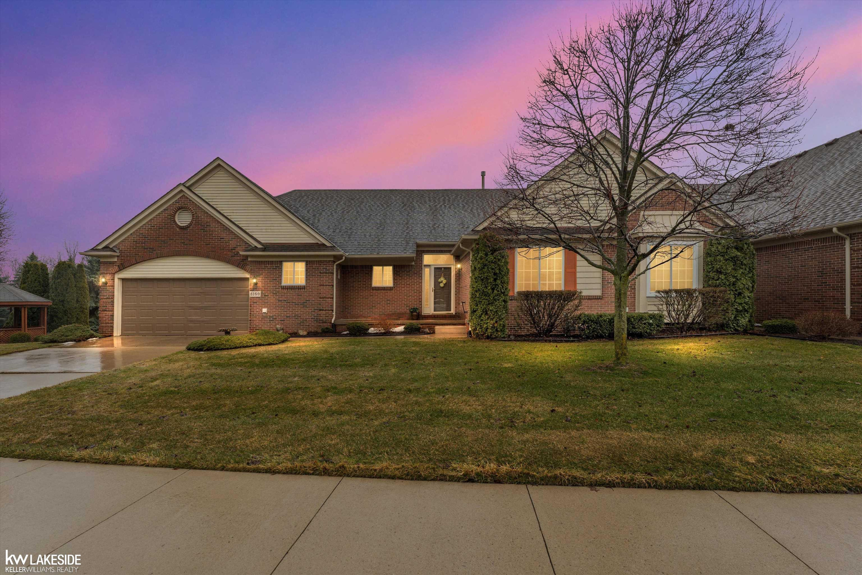 8160 Huntington Ridge Court, Washington, MI — front exterior