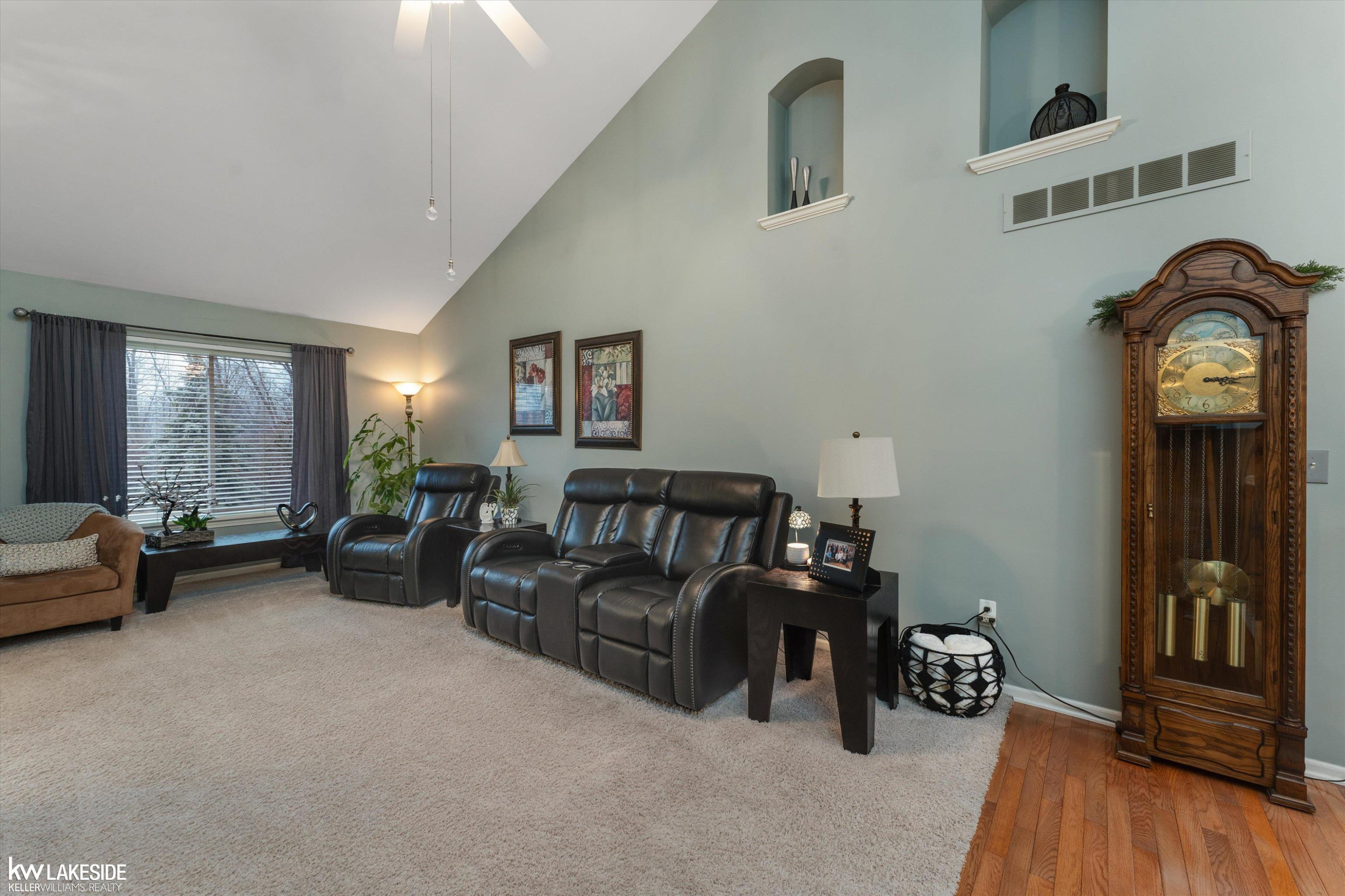 8160 Huntington Ridge Court, Washington, MI — Photo 3