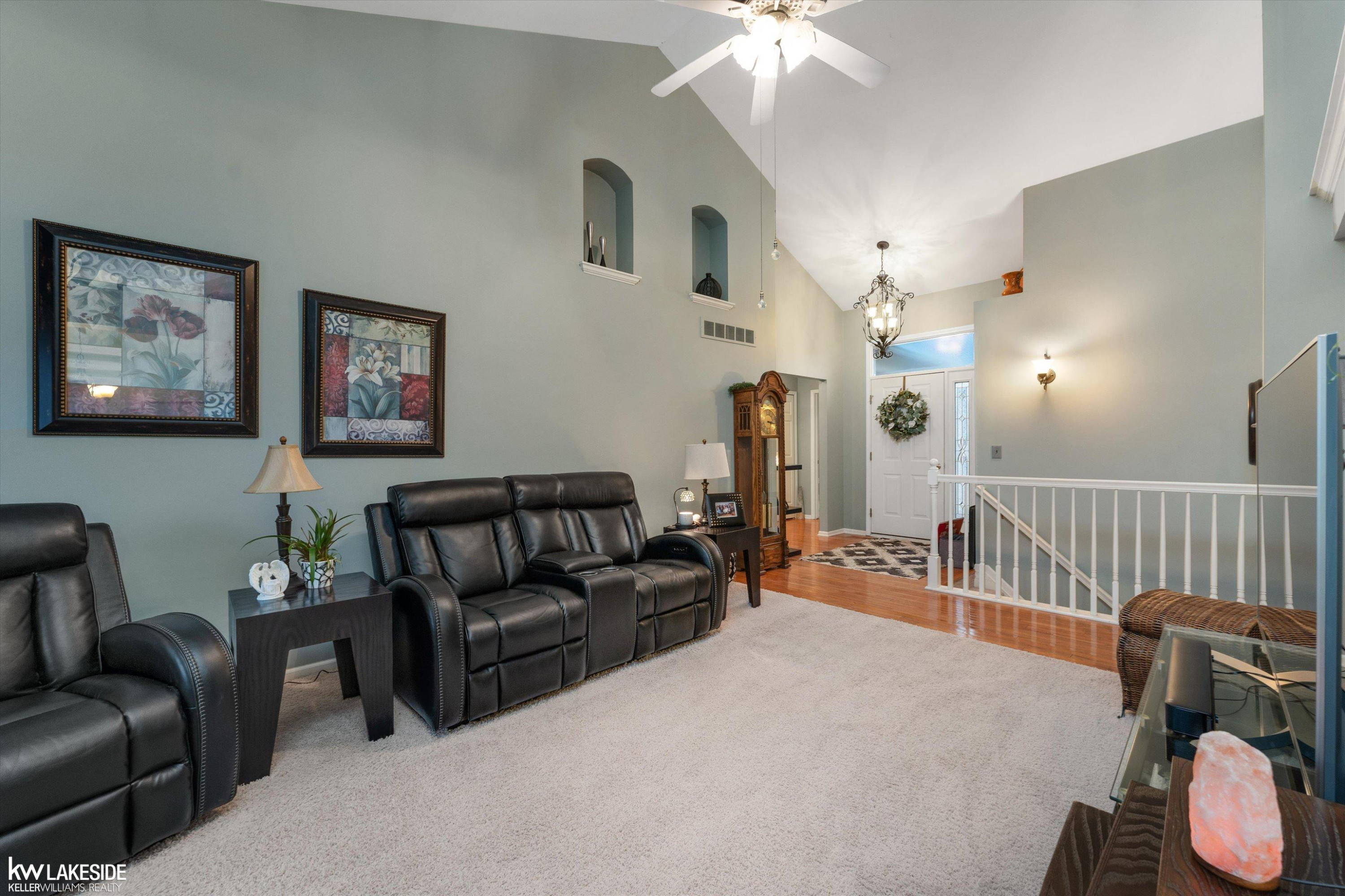 8160 Huntington Ridge Court, Washington, MI — Photo 5