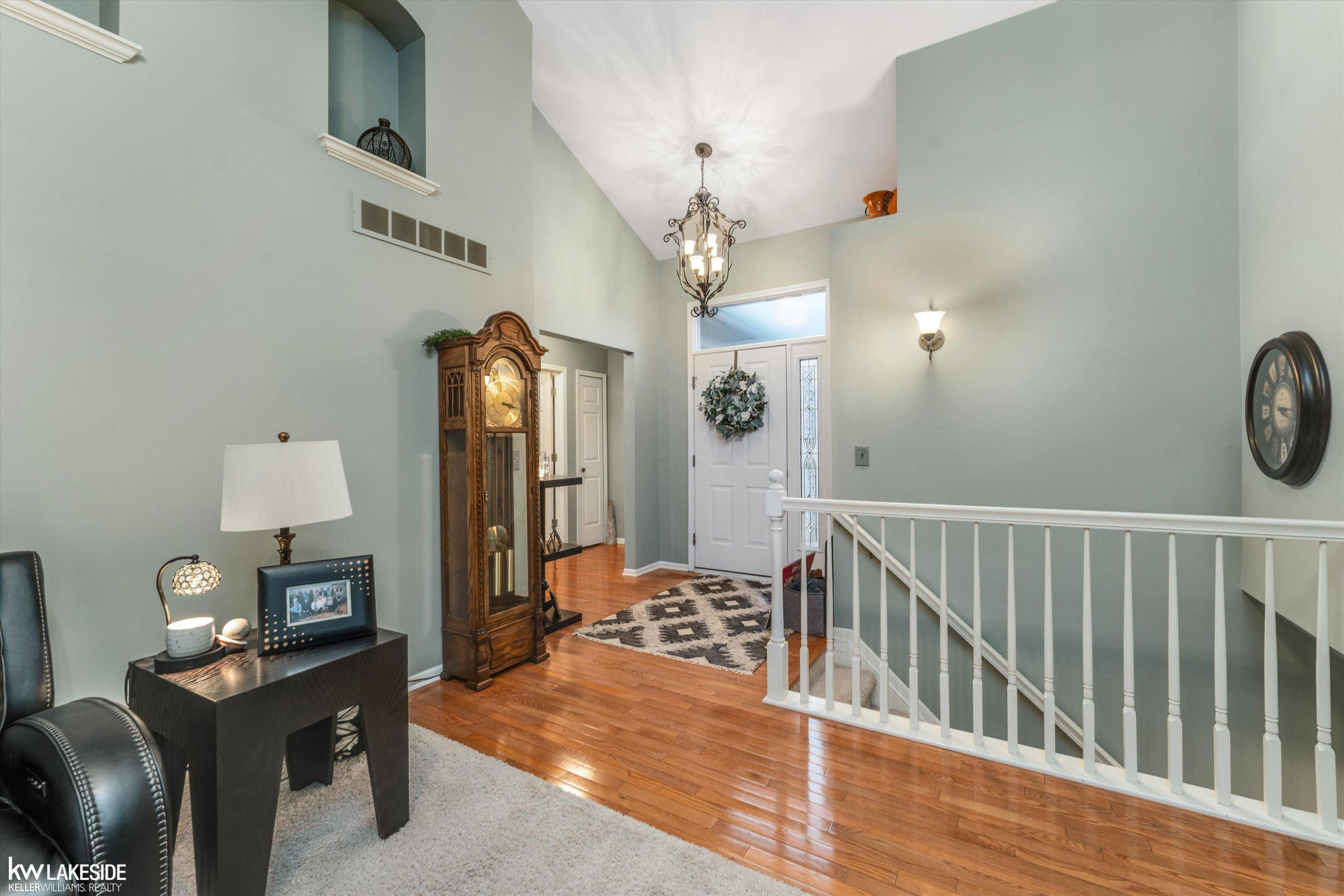 8160 Huntington Ridge Court, Washington, MI — Photo 6