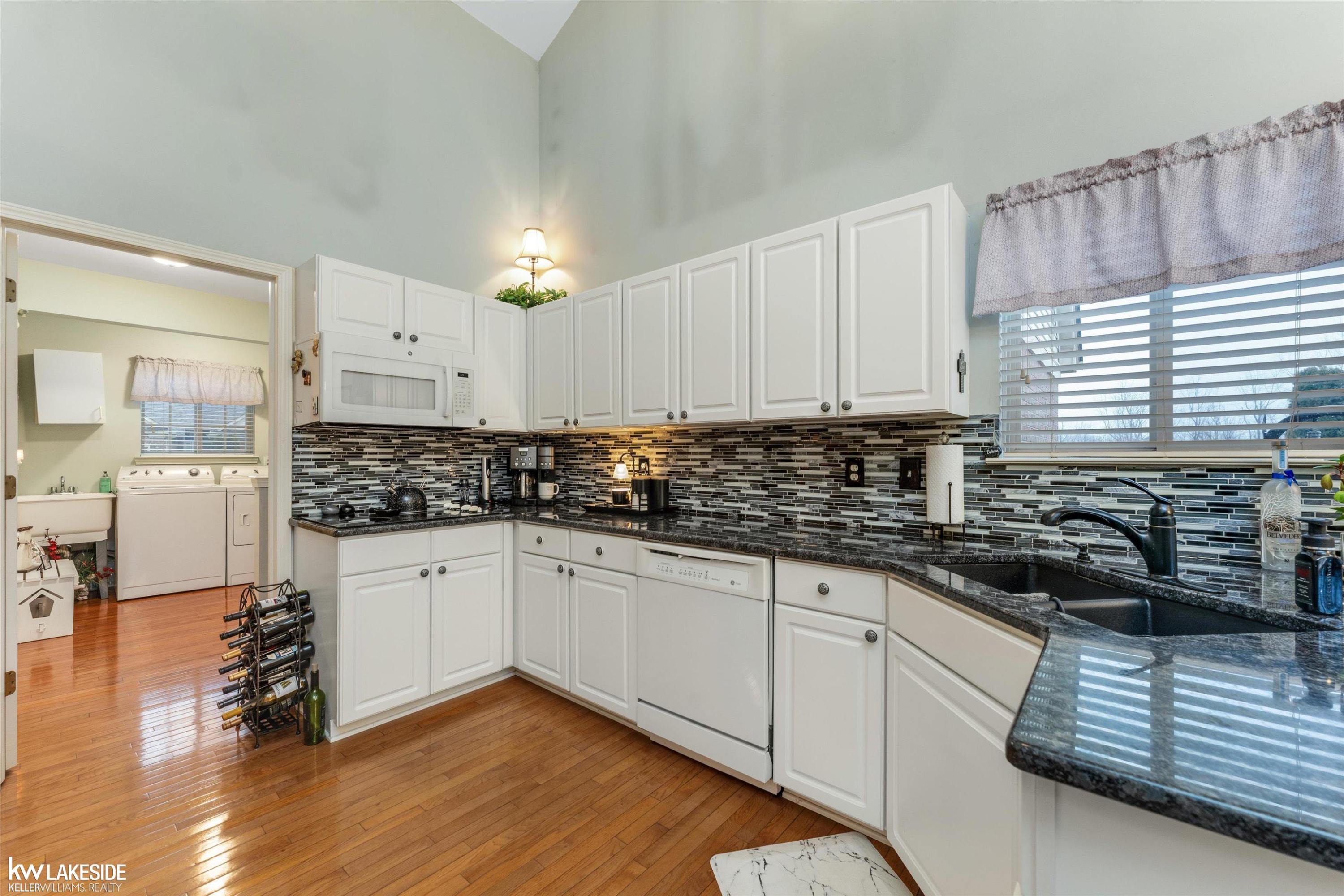8160 Huntington Ridge Court, Washington, MI — Photo 13